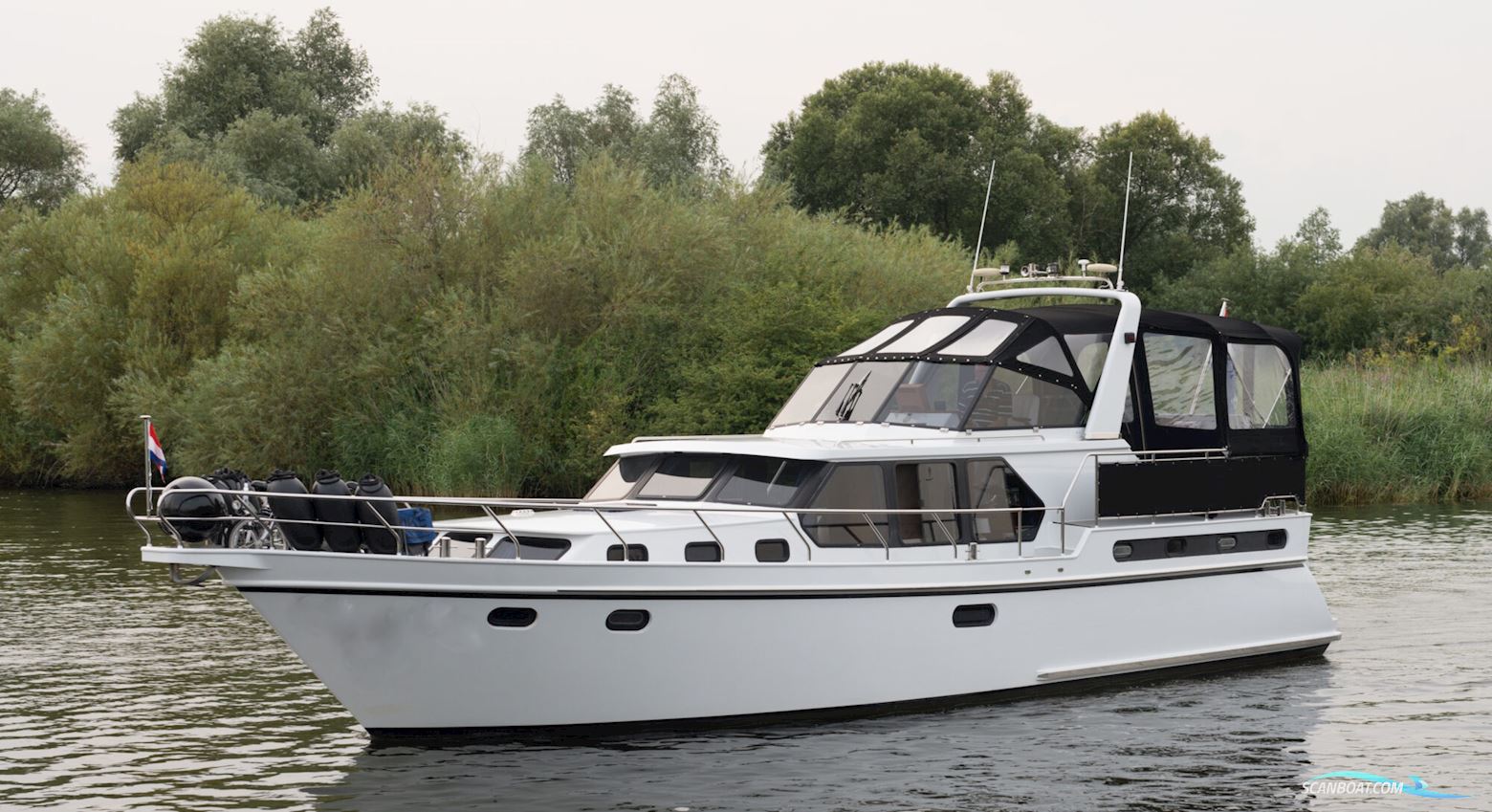 Explorer Classic 44 AK Cabrio