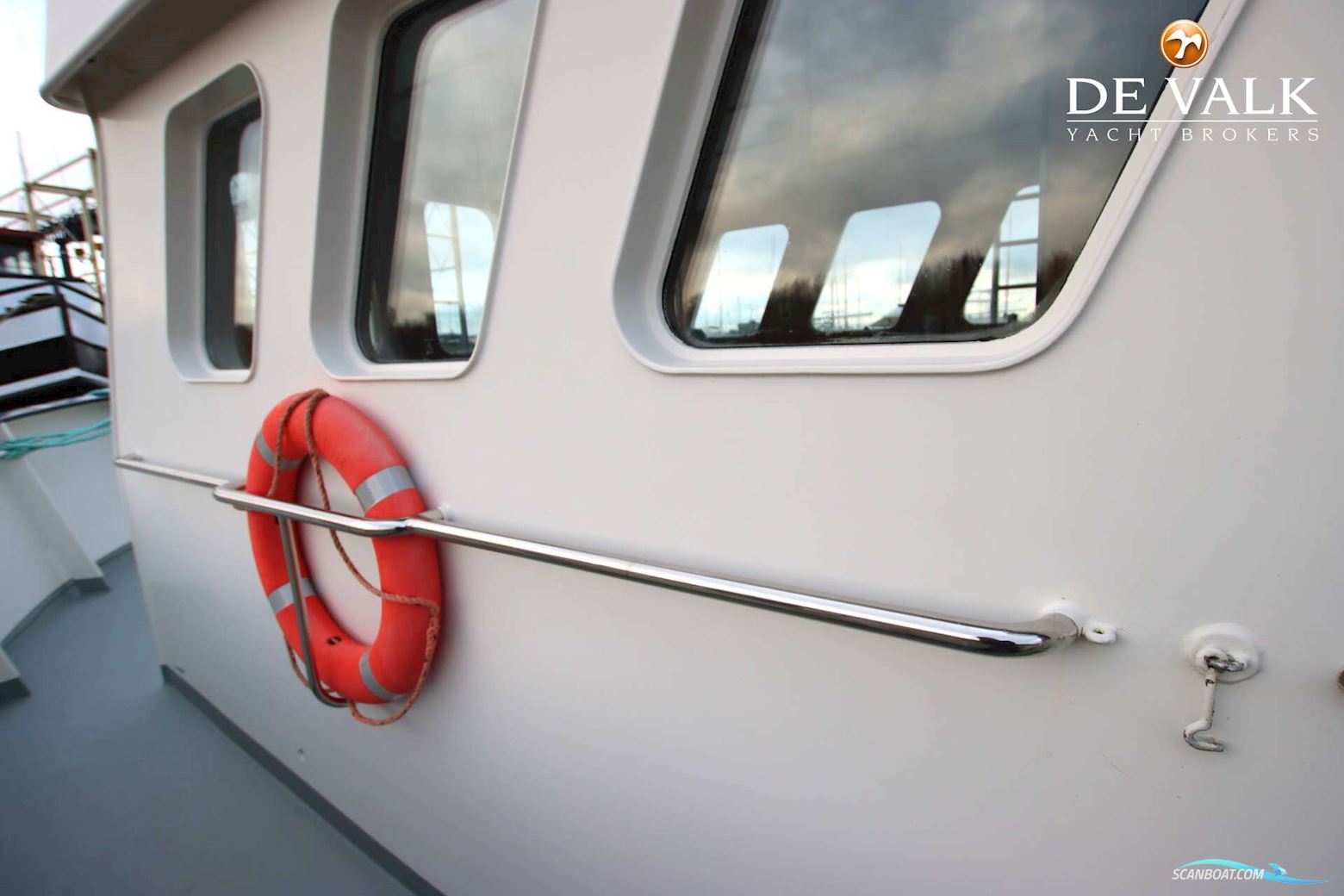 EXPLORER Motor Yacht