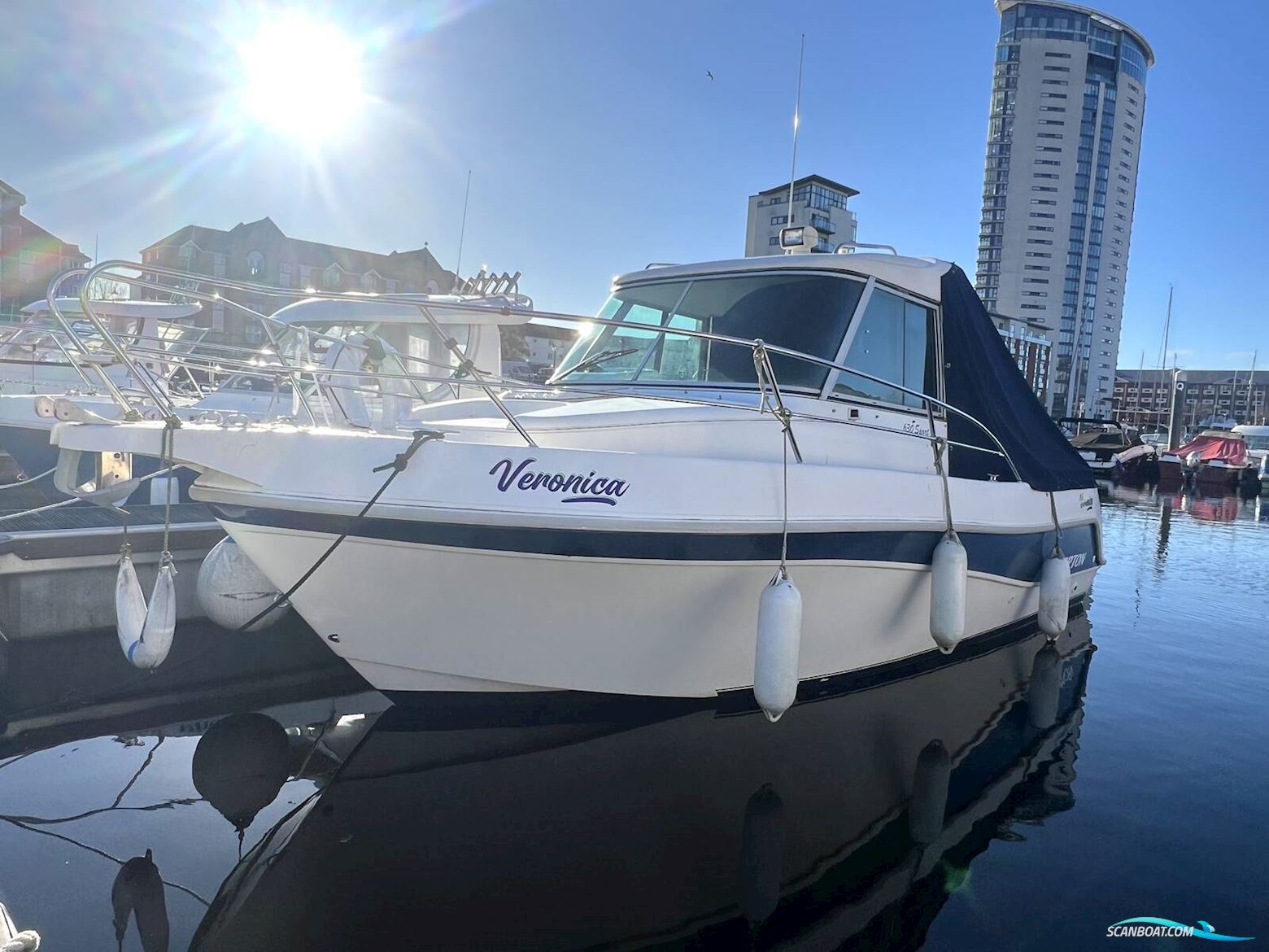 Faeton 630 Sport Motorboot 2001, mit Mercruiser 4.3 EFI motor, England