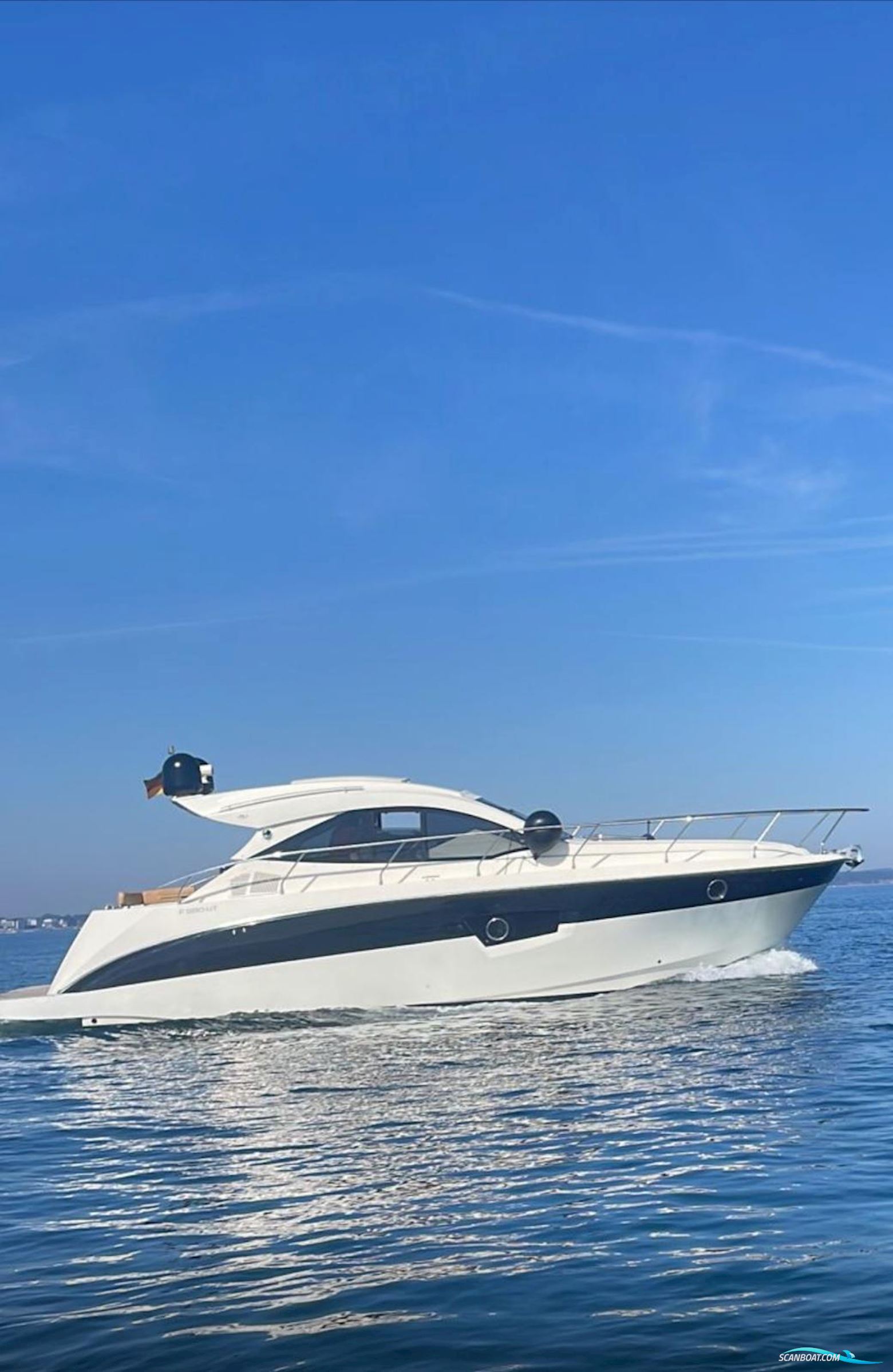 Faeton Astondoa F 380 HT Motorboot 2010, mit Cummins Diesel QSC 4.2 motor, Deutschland