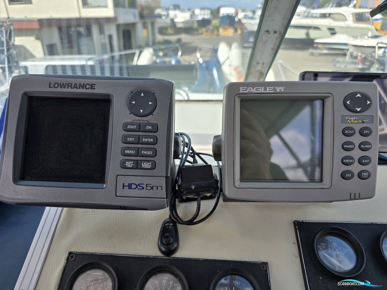 Fairline  32 Phantom