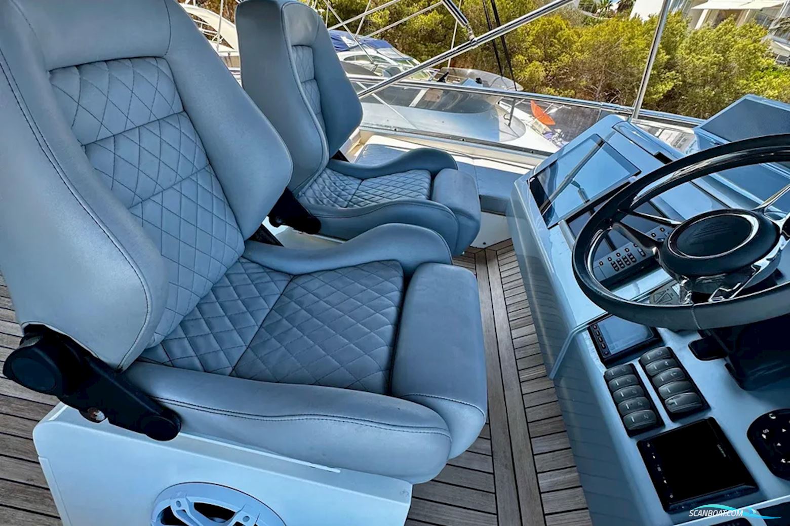 Fairline  55 Squadron