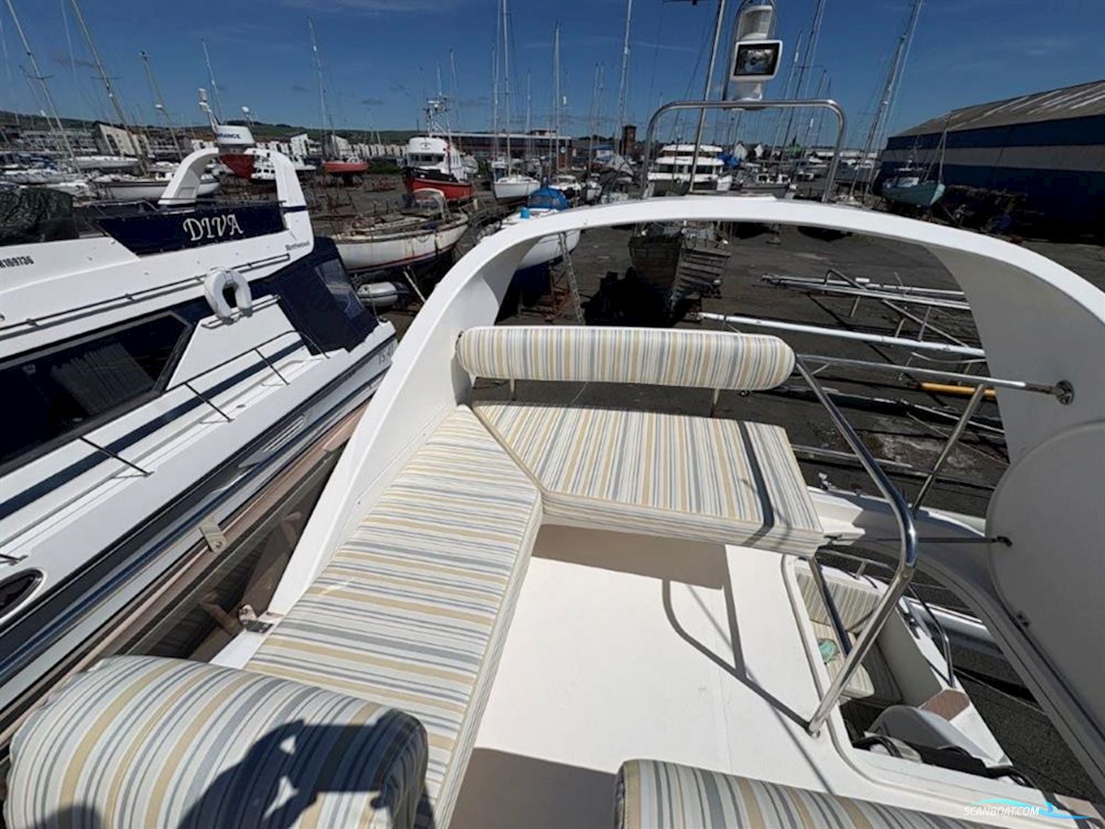 Fairline  Phantom 37