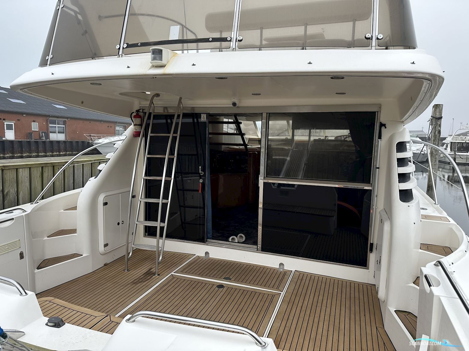 Fairline  Squadron 59