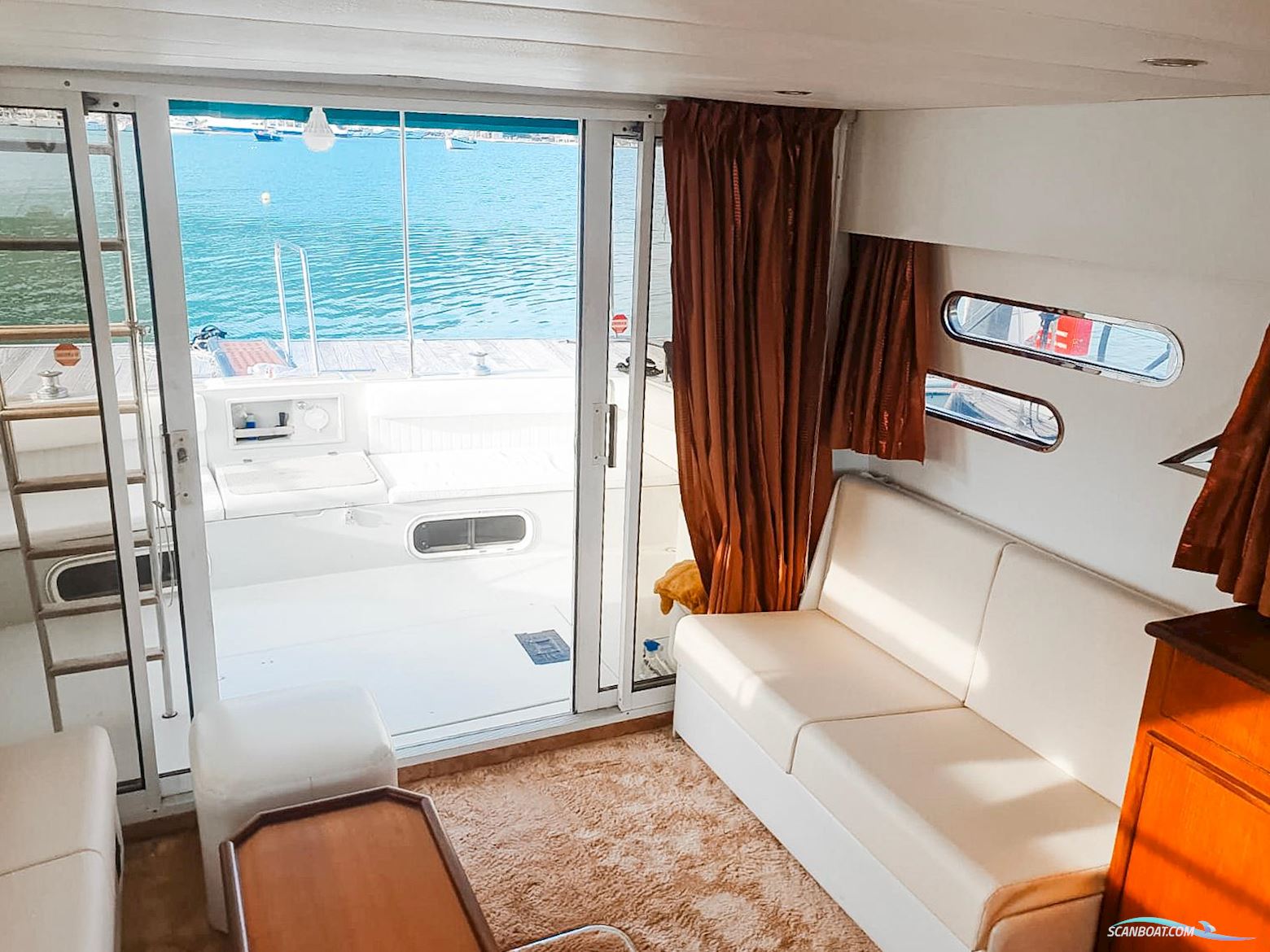 Fairline 43