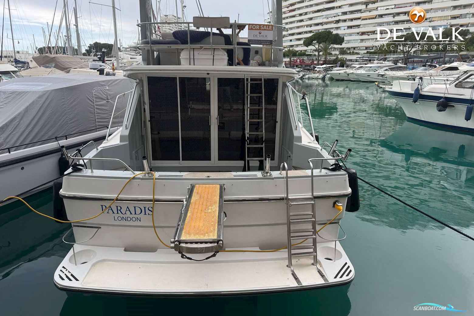 Fairline 43