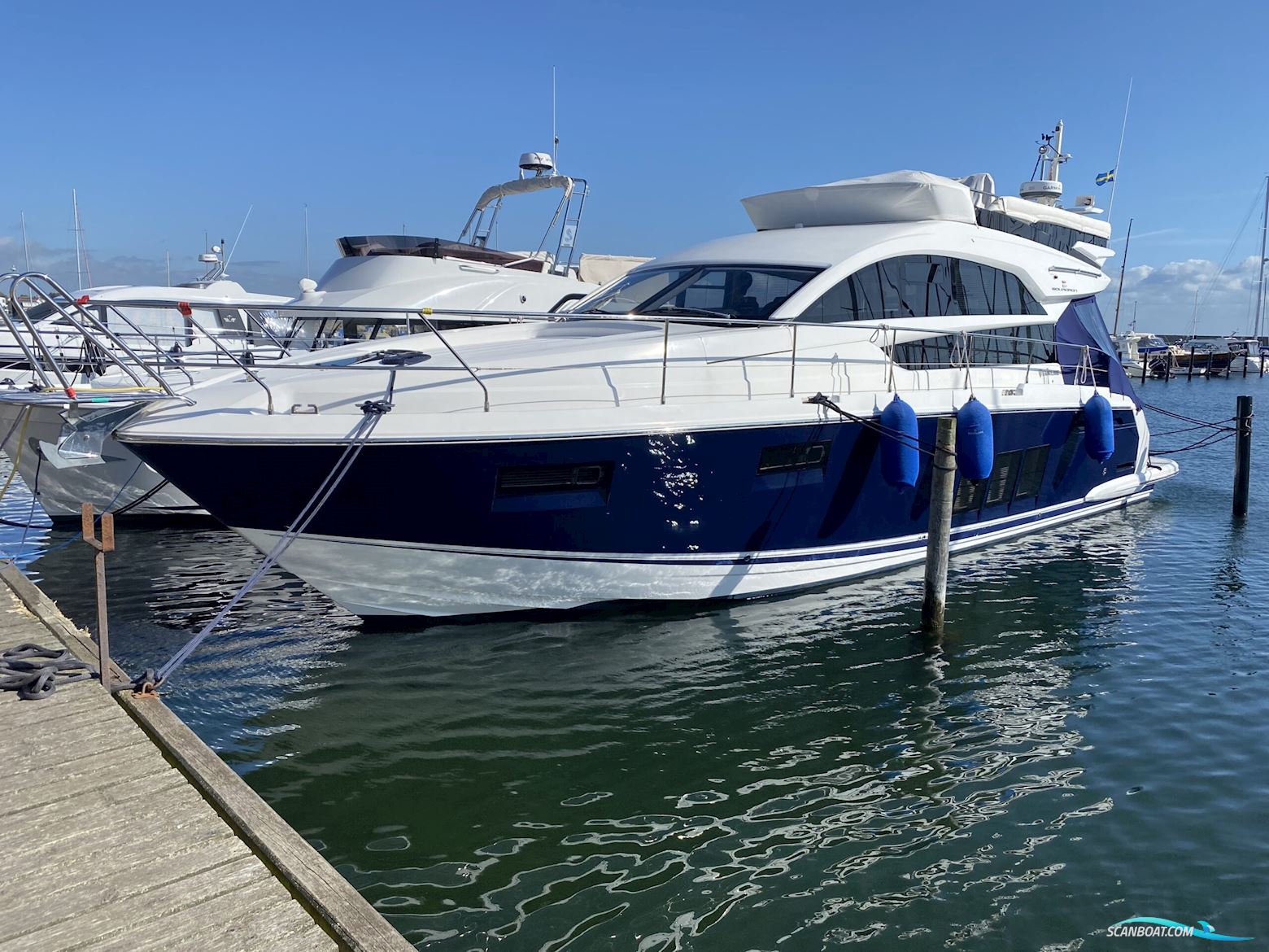 Fairline 48 Squadron