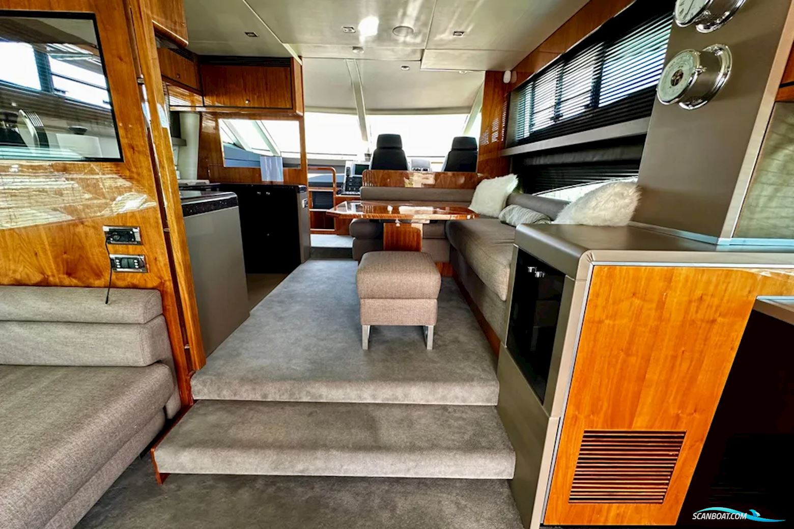 Fairline 55 Squadron