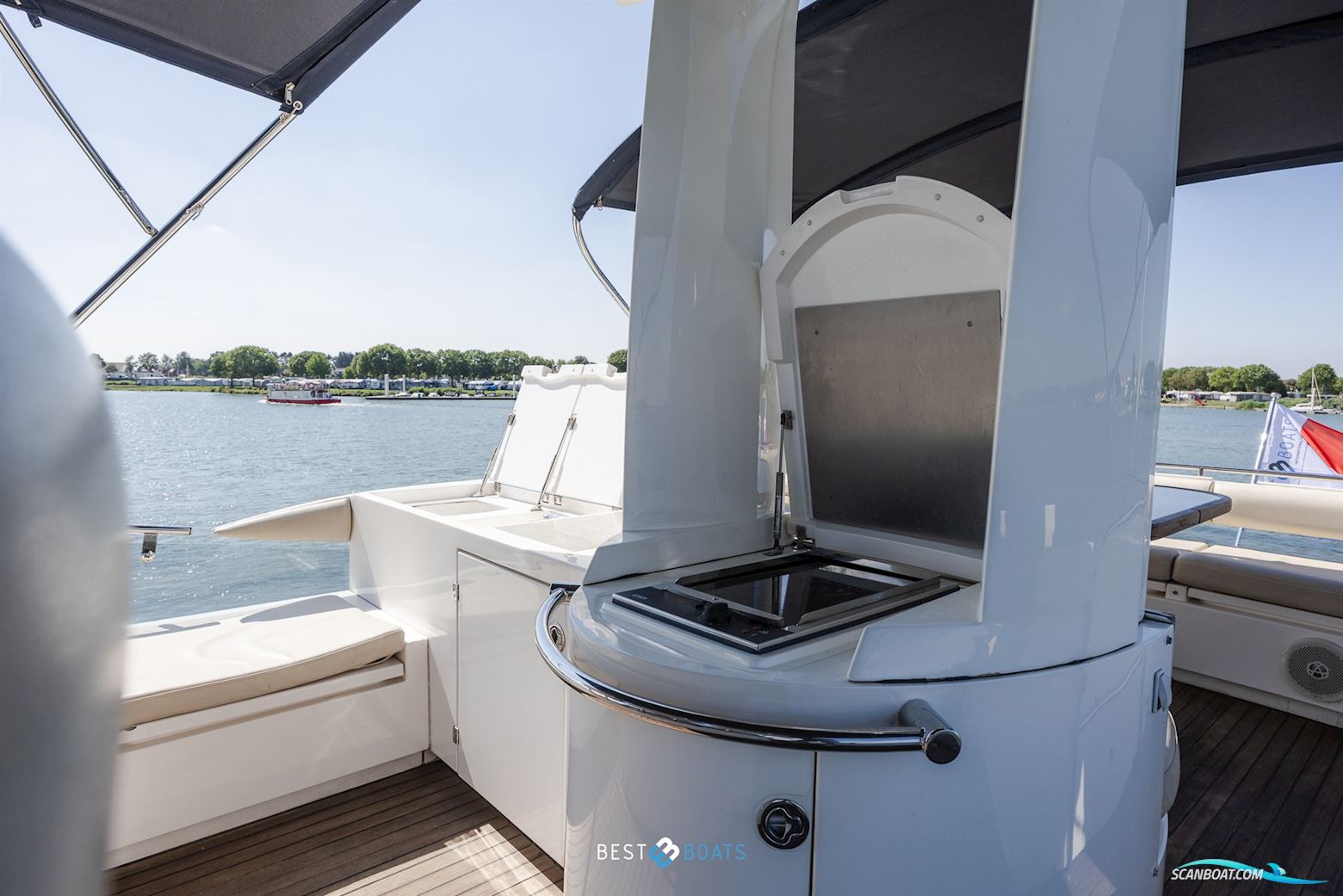Fairline 58 Squadron