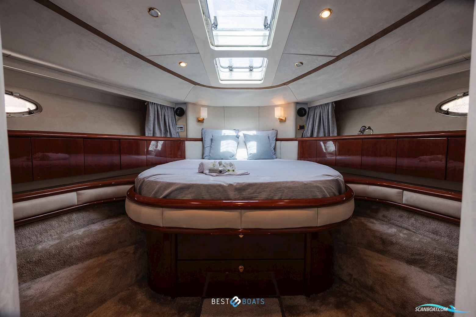 Fairline 58 Squadron