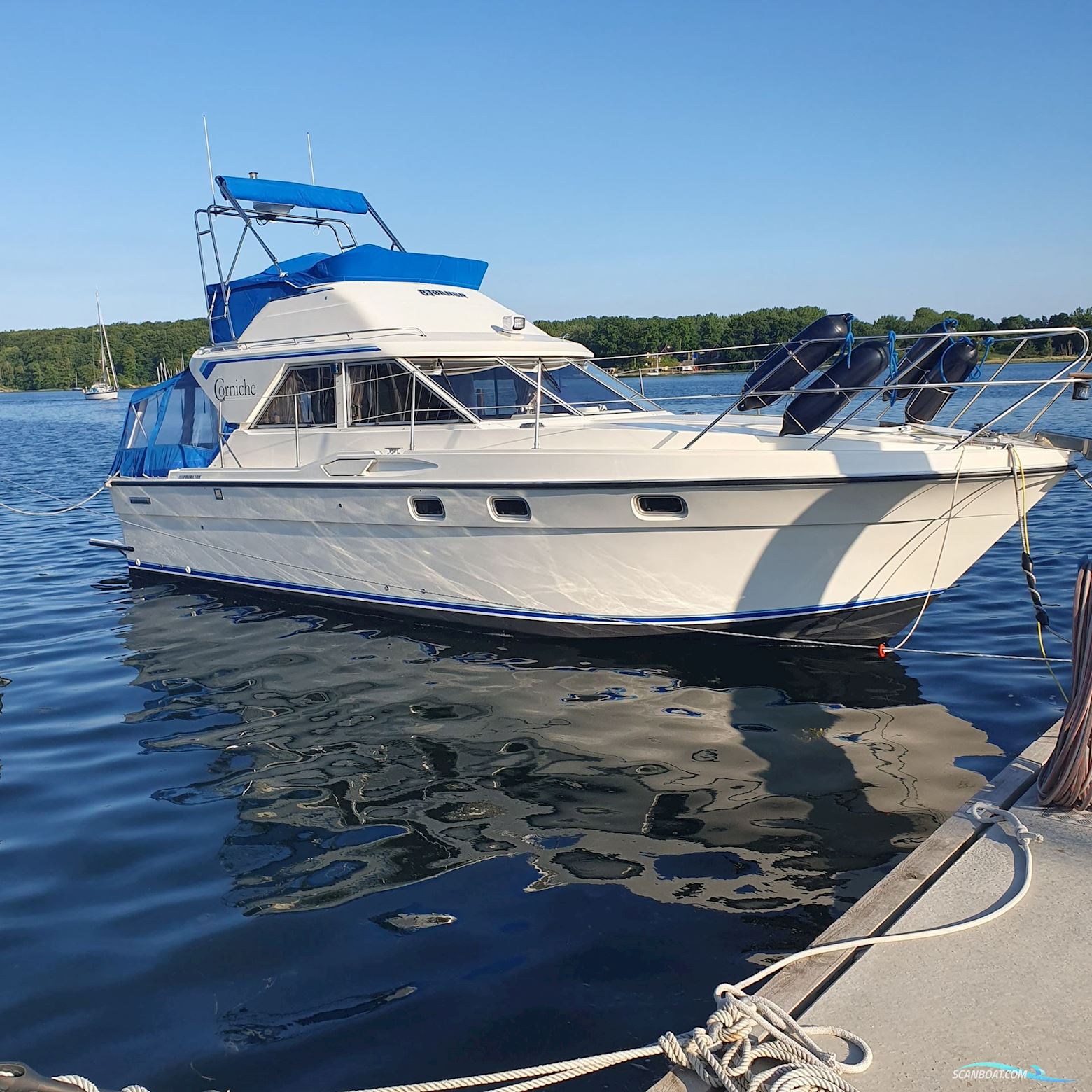 Fairline Corniche 31 Fly Motorboot 1990, mit Volvo Penta Tamd 41 motor, Dänemark