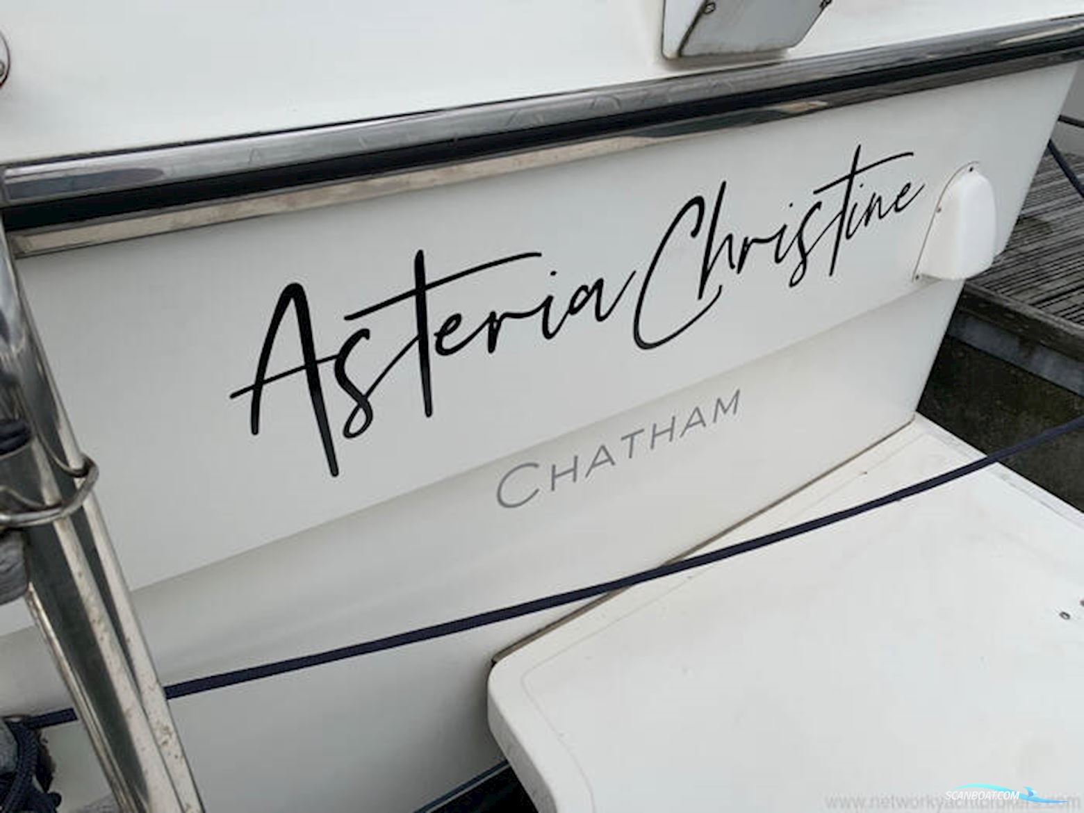 Fairline Corniche