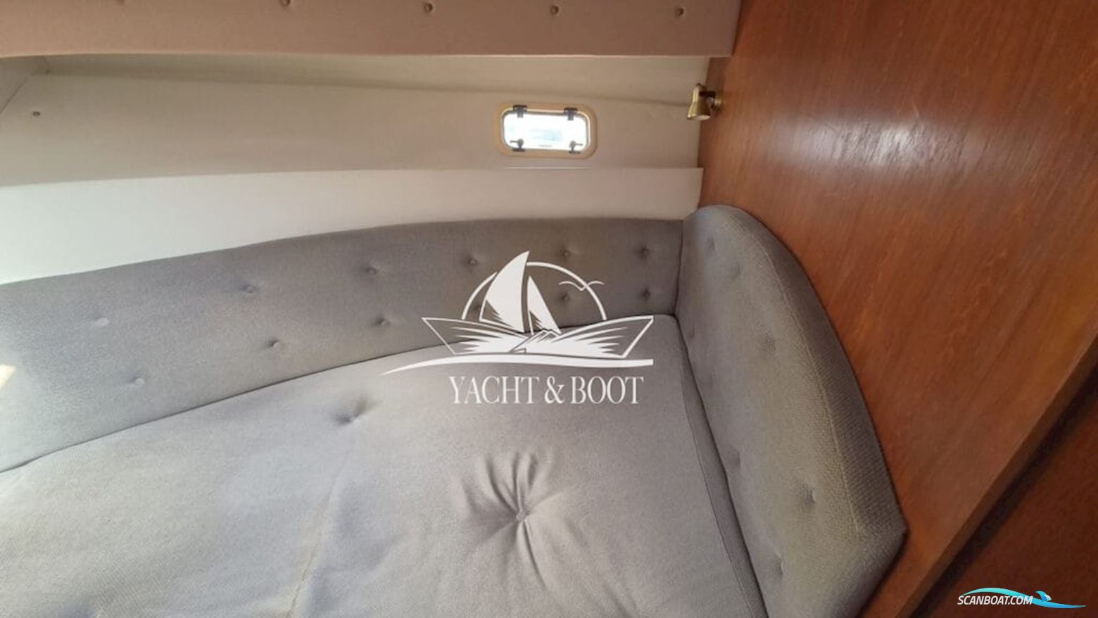 Fairline Corniche