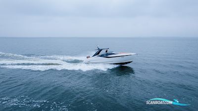 Fairline F Line 33 Motorboot 2021, Niederlande