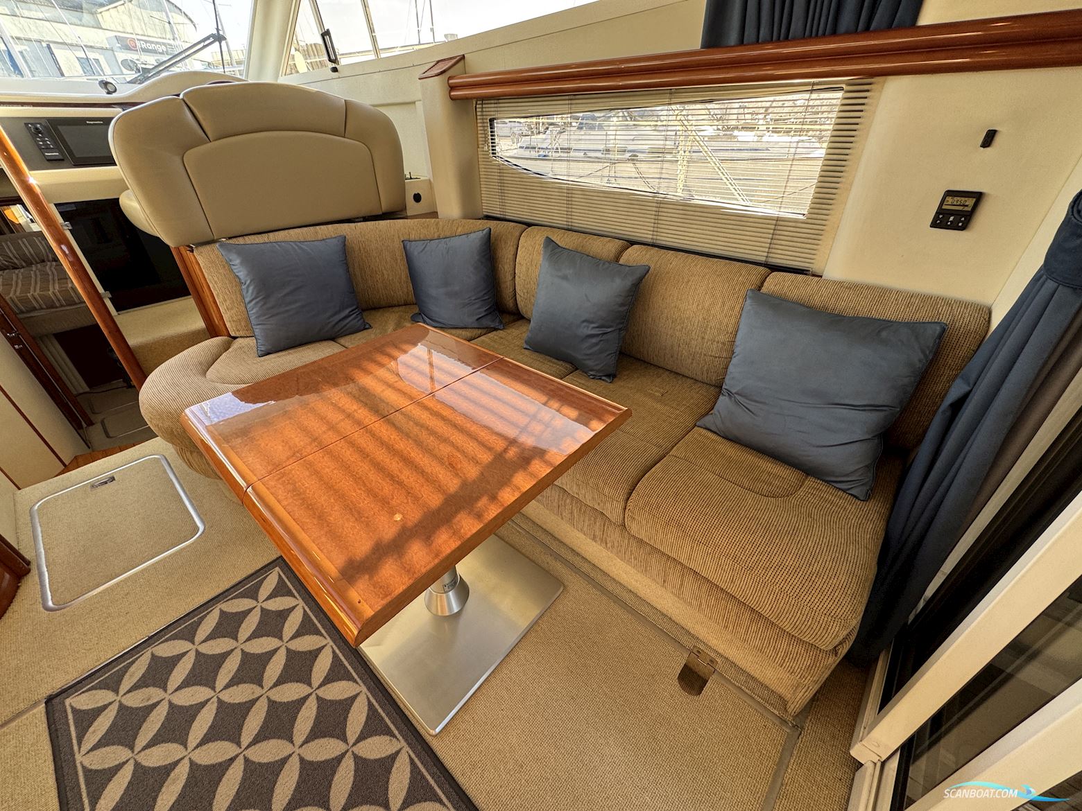 Fairline Phantom 38