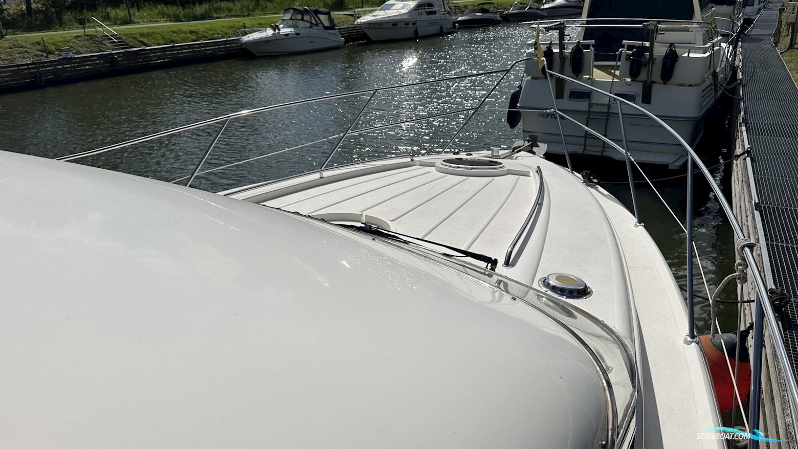 Fairline Phantom 40 Flybridge