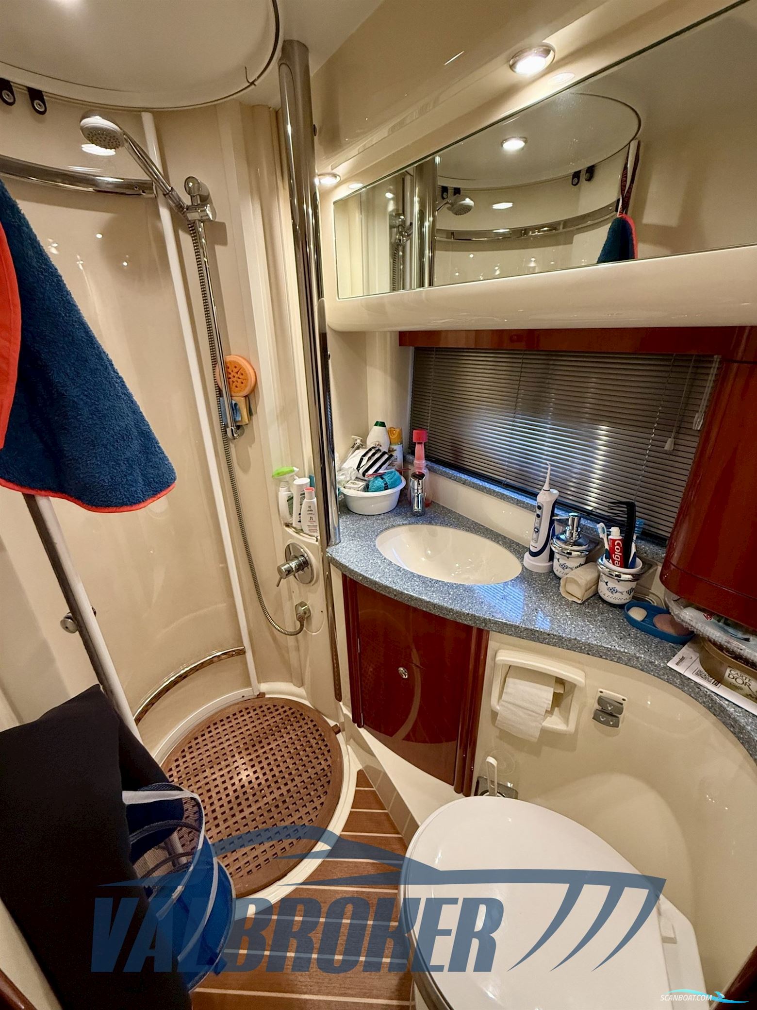 Fairline Phantom 40