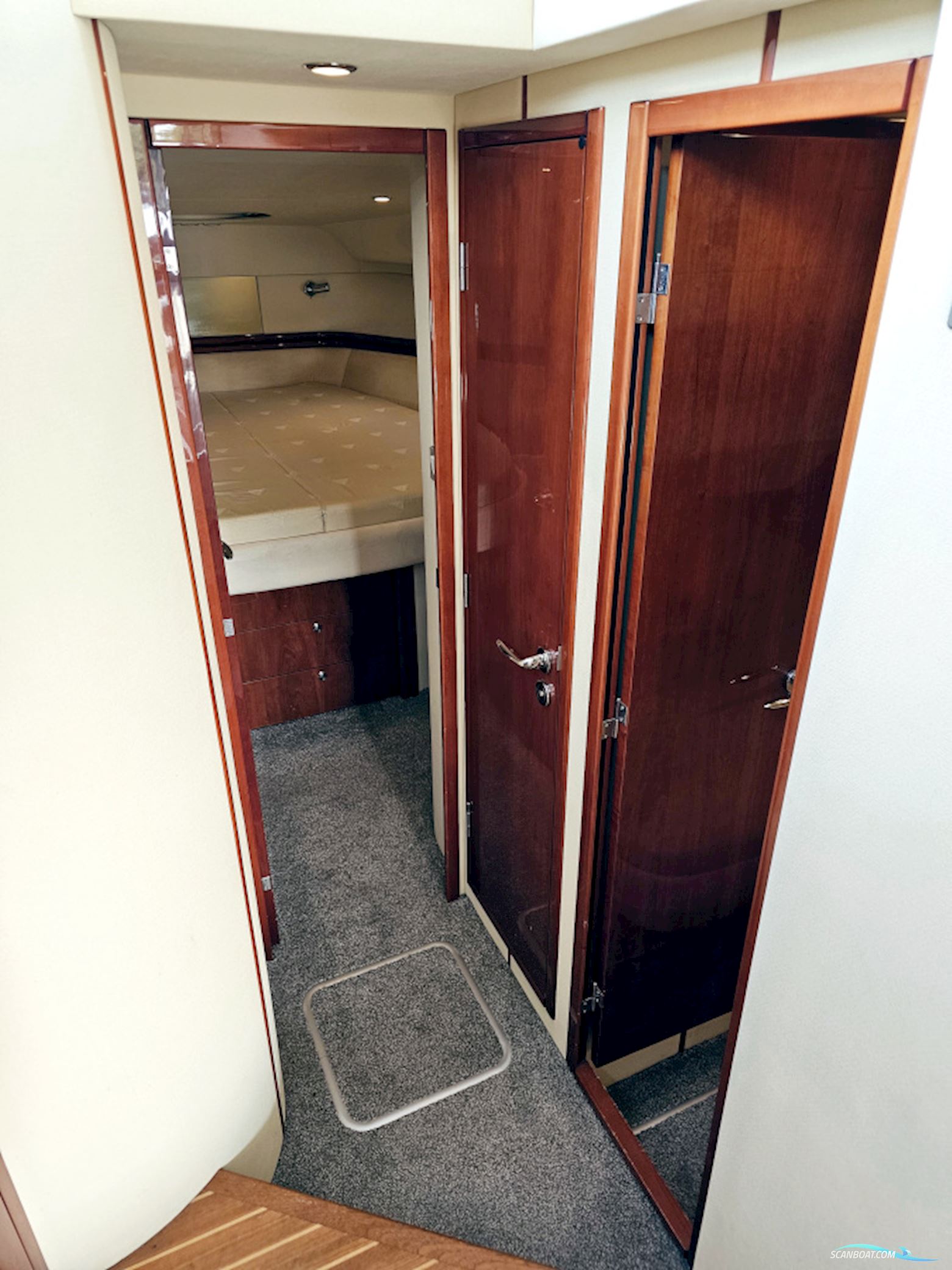 Fairline Phantom 40 Volvo Penta D6-370 EVC