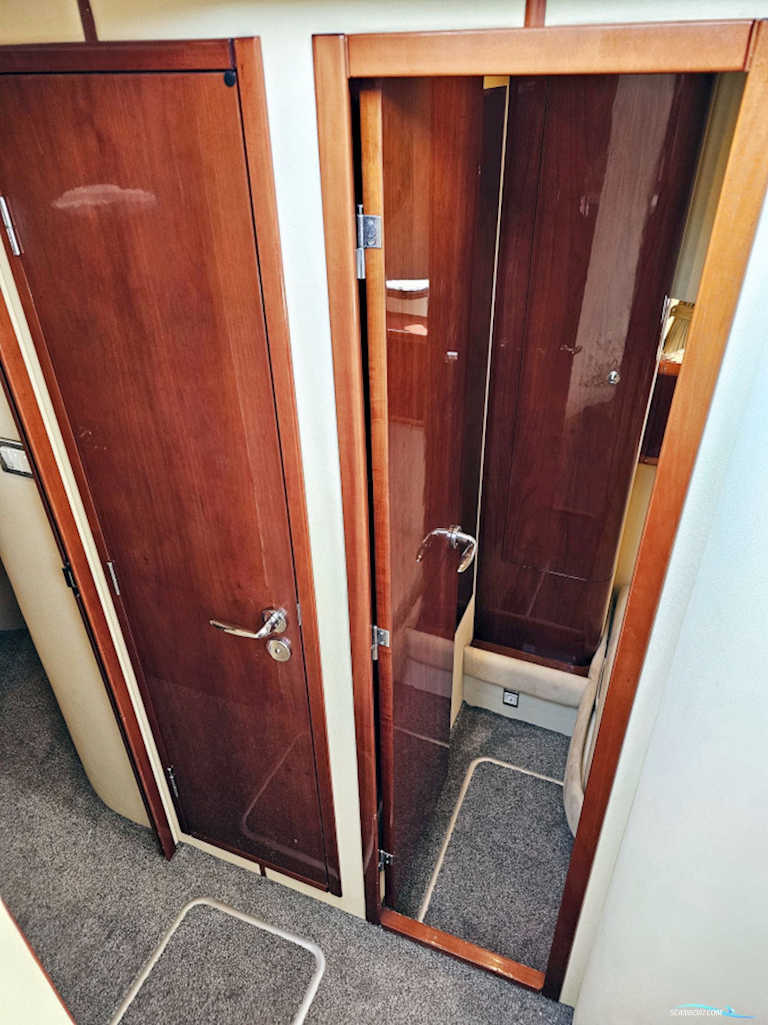 Fairline Phantom 40 Volvo Penta D6-370 EVC