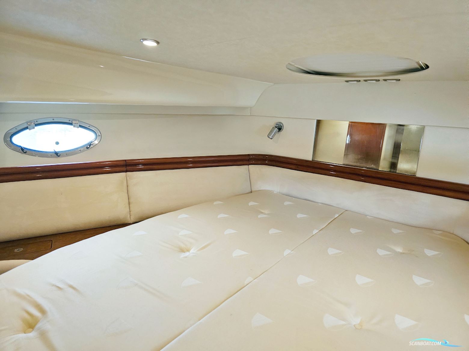 Fairline Phantom 40 Volvo Penta D6-370 EVC