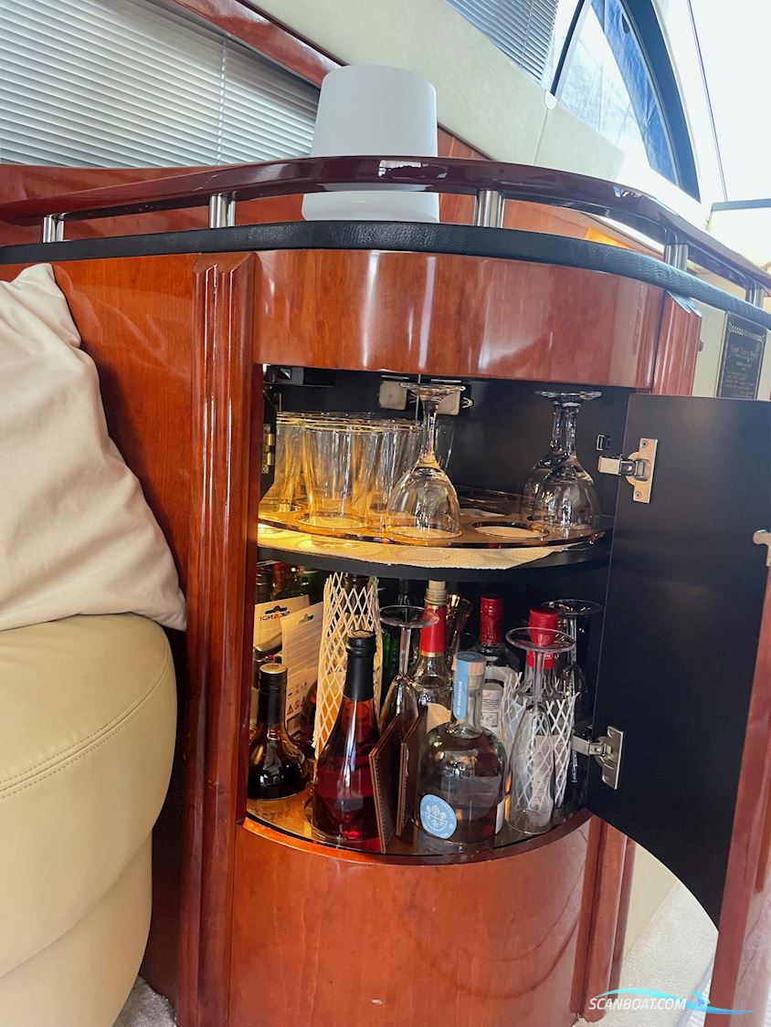 Fairline Phantom 43-Reserveret