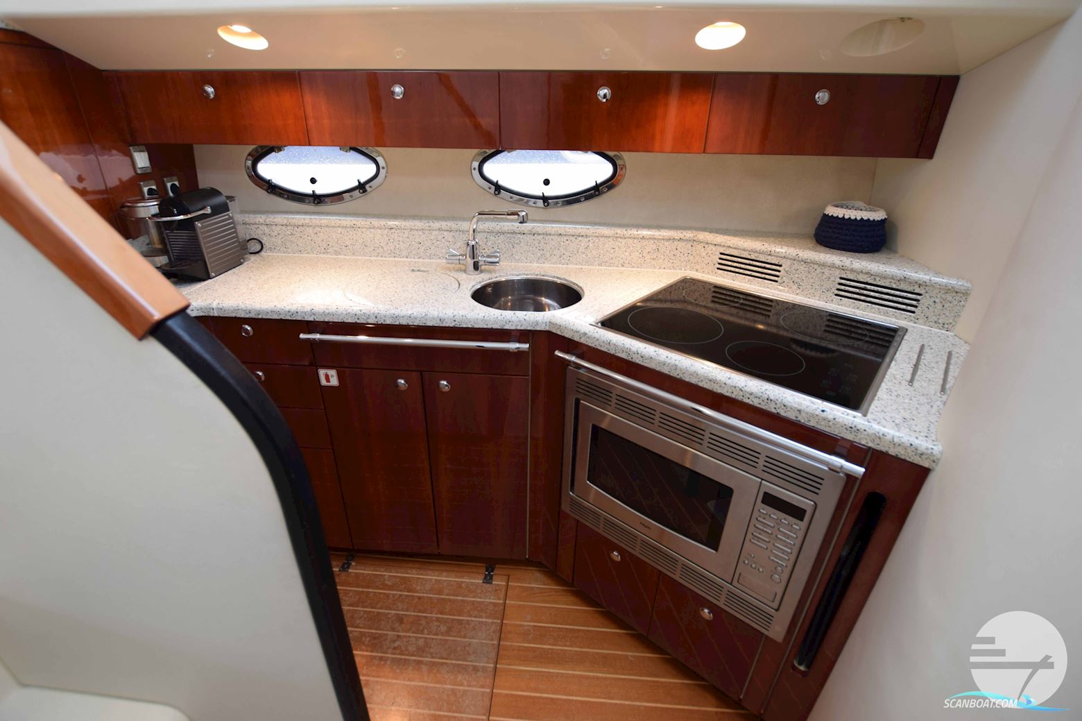 Fairline Phantom 43