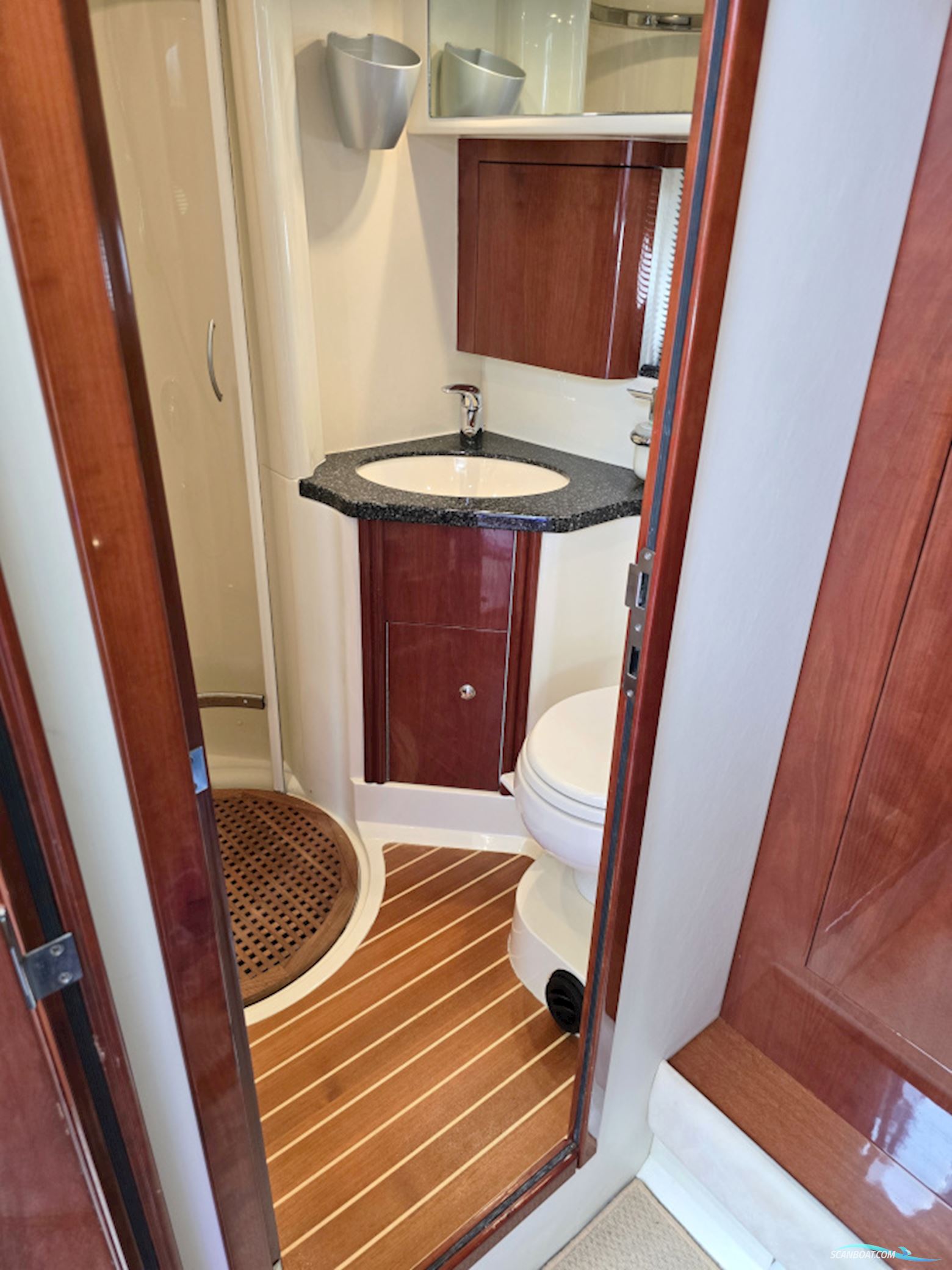 Fairline Phantom 43 Volvo Penta Tamd 74P-A