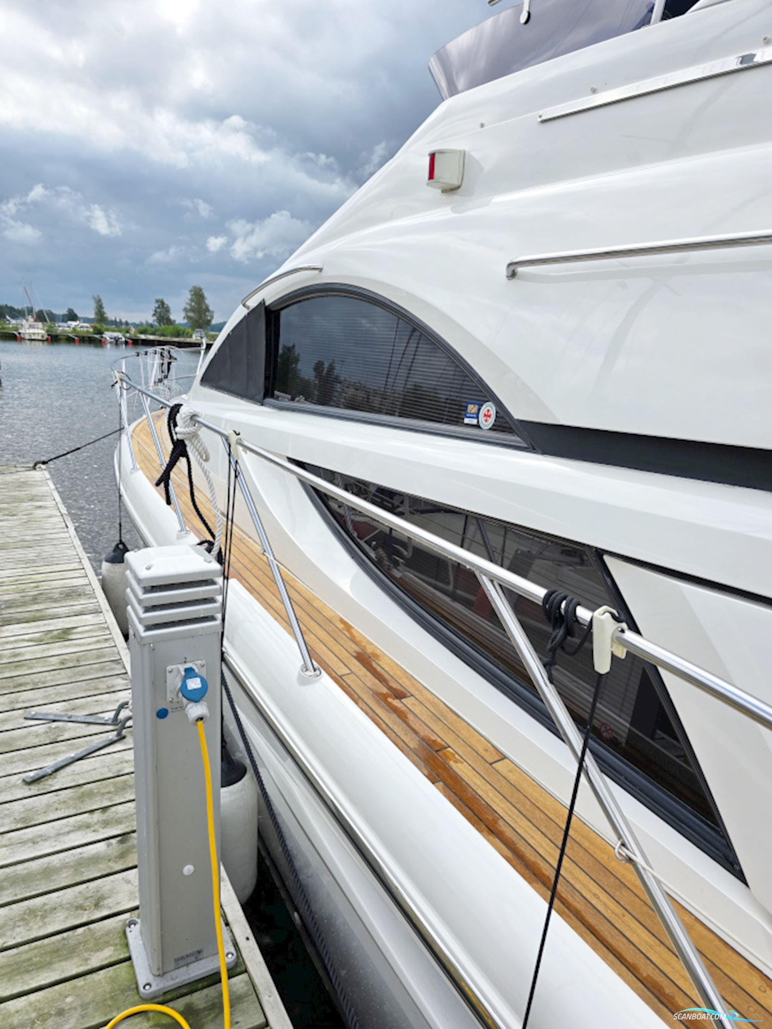 Fairline Phantom 43 Volvo Penta Tamd 74P-A