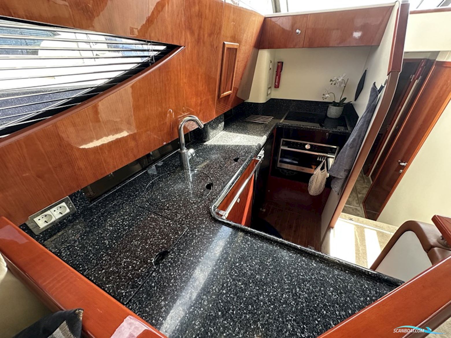 Fairline Phantom 46
