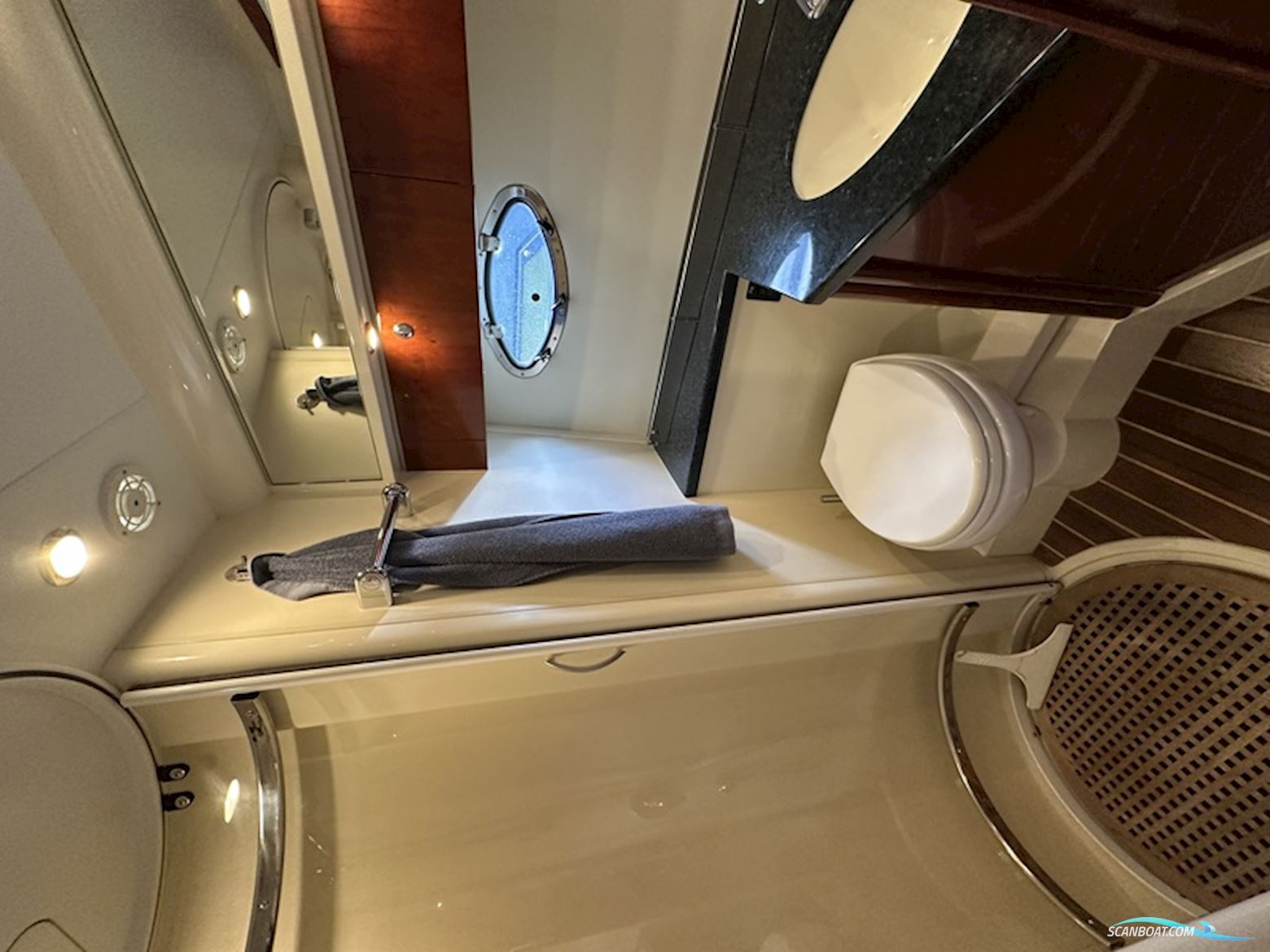 Fairline Phantom 46
