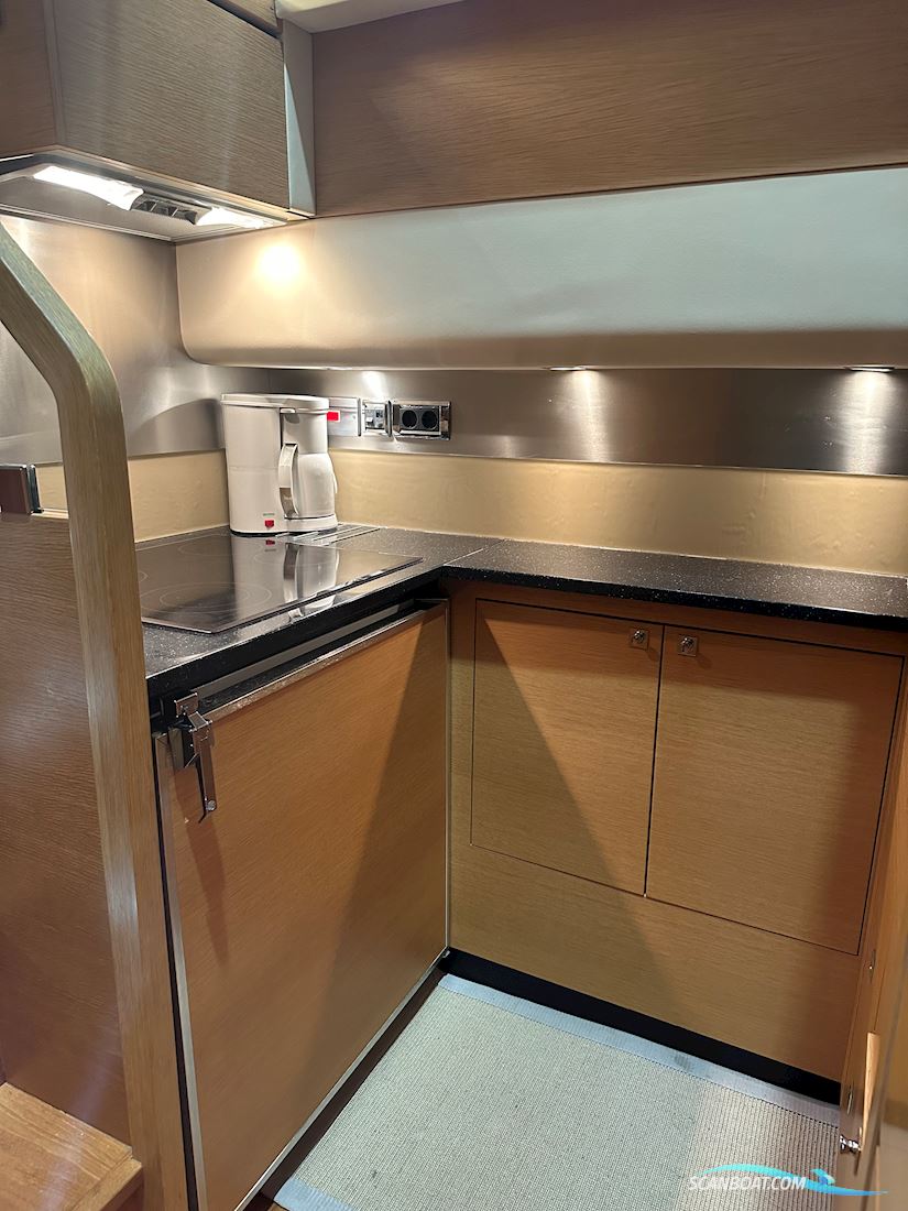 Fairline Phantom 48 - 2009 