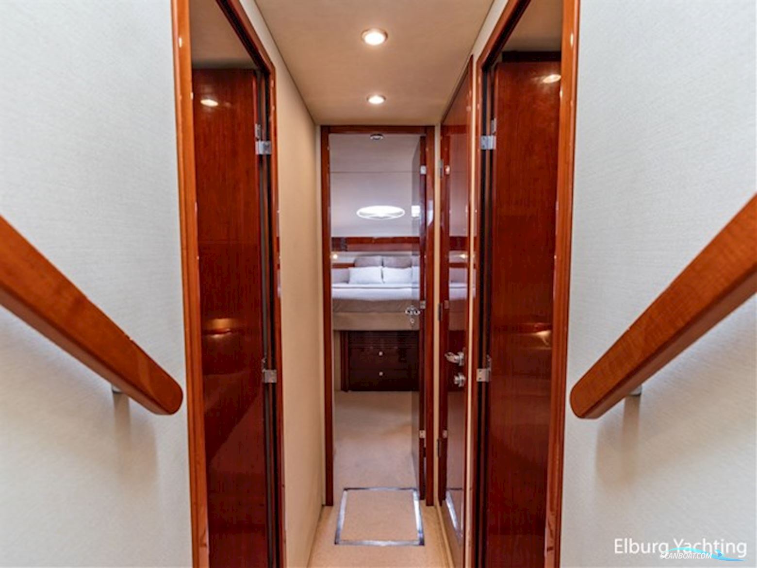 Fairline Phantom 50 - Flybridge 