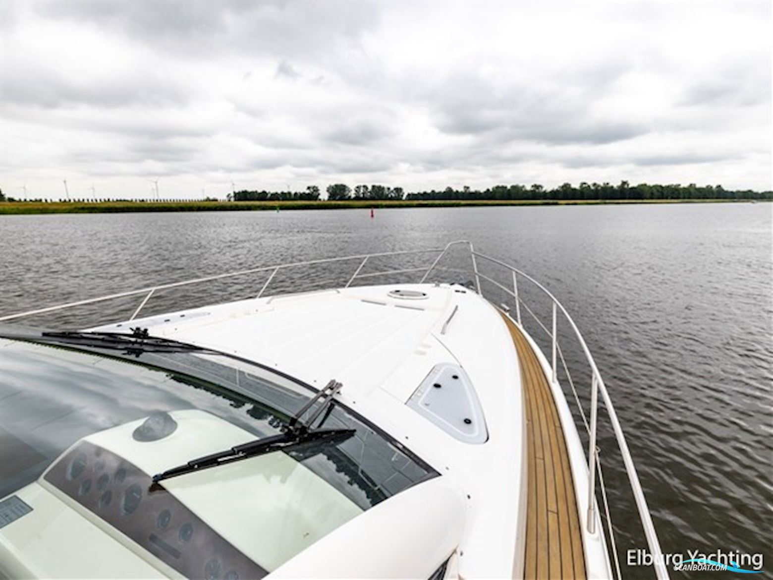 Fairline Phantom 50 - Flybridge 