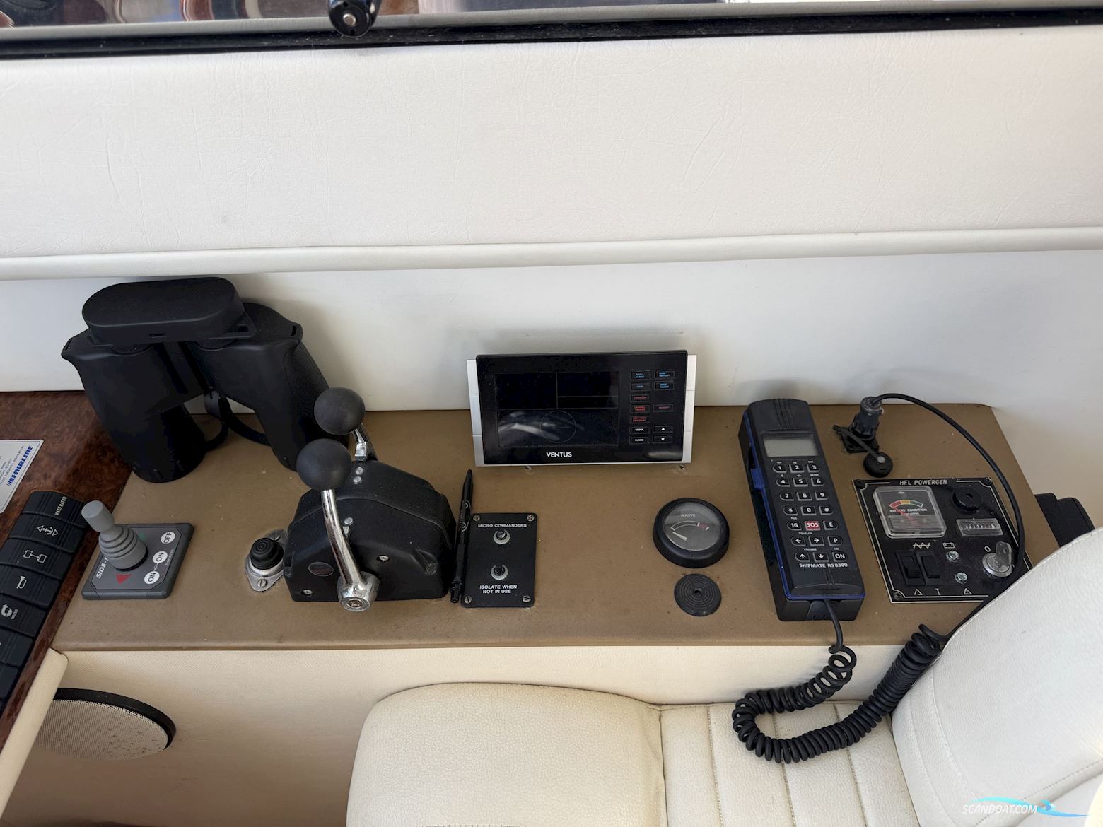Fairline Squadron 43