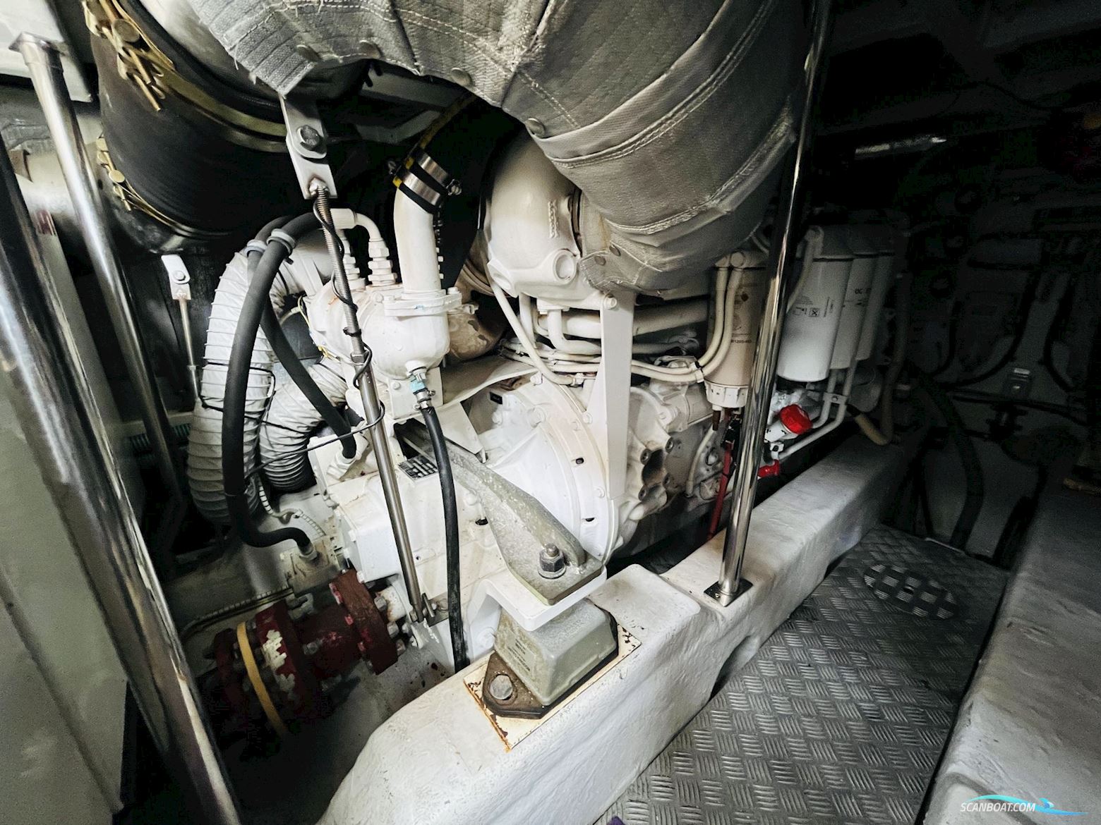 Fairline Squadron 52