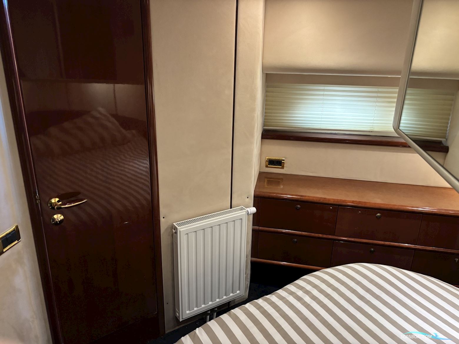 Fairline Squadron 52