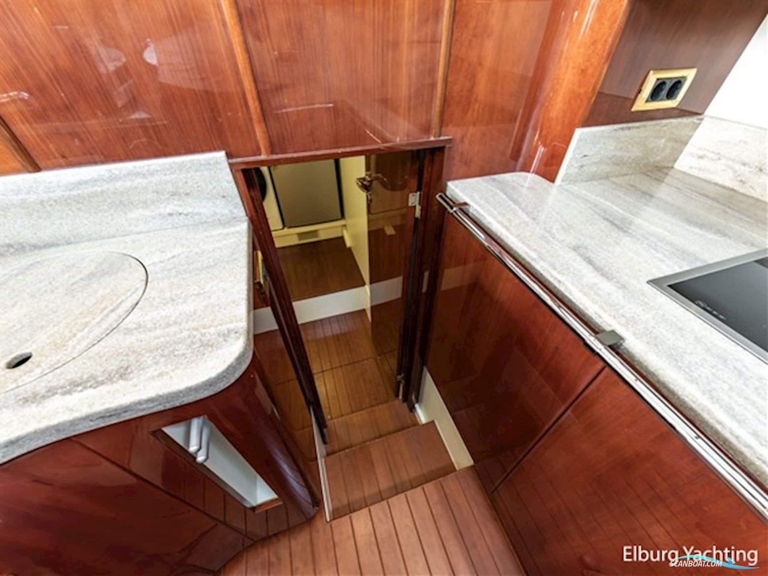 Fairline Squadron 55 - MK3