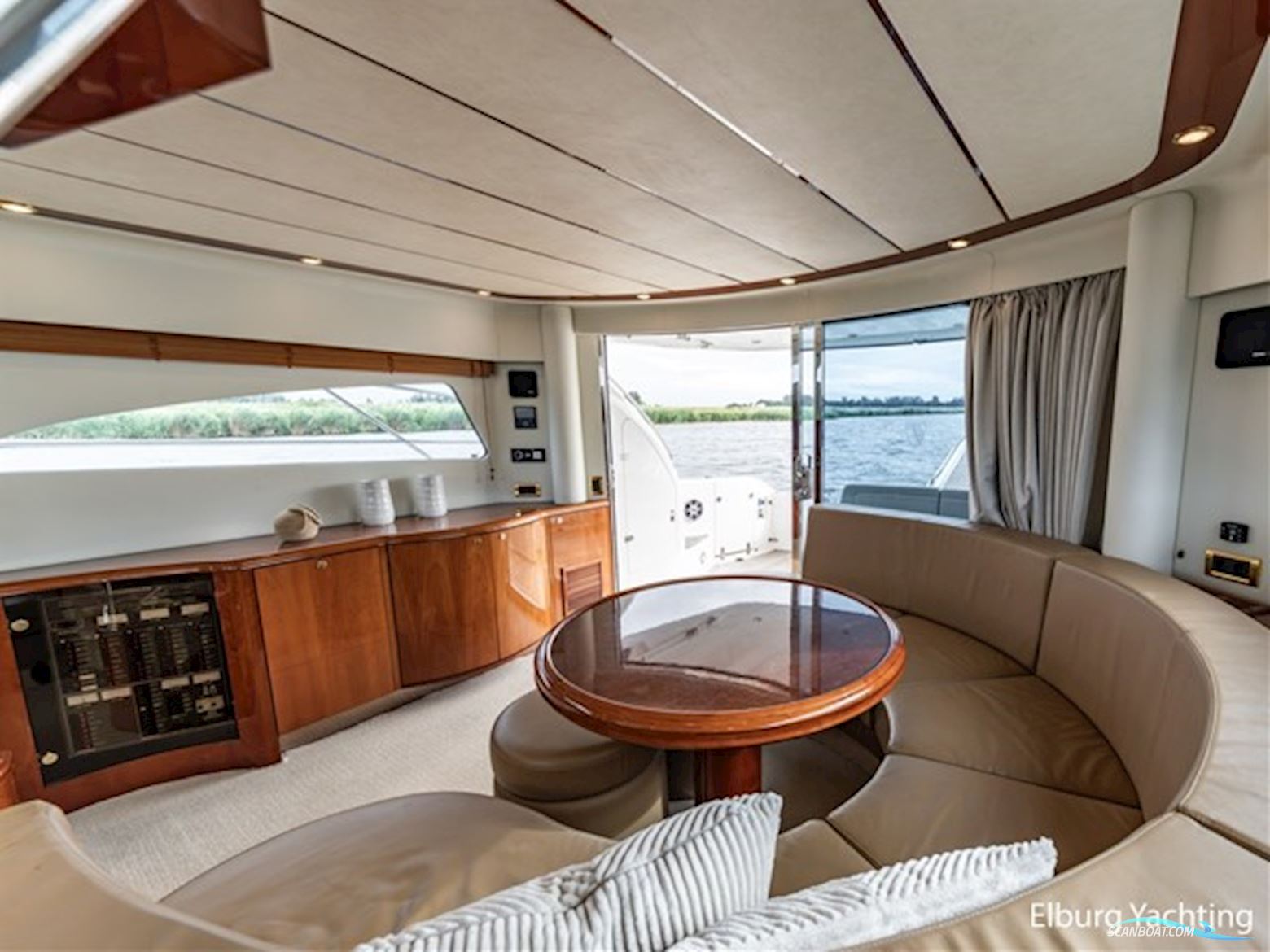 Fairline Squadron 55 - MK3