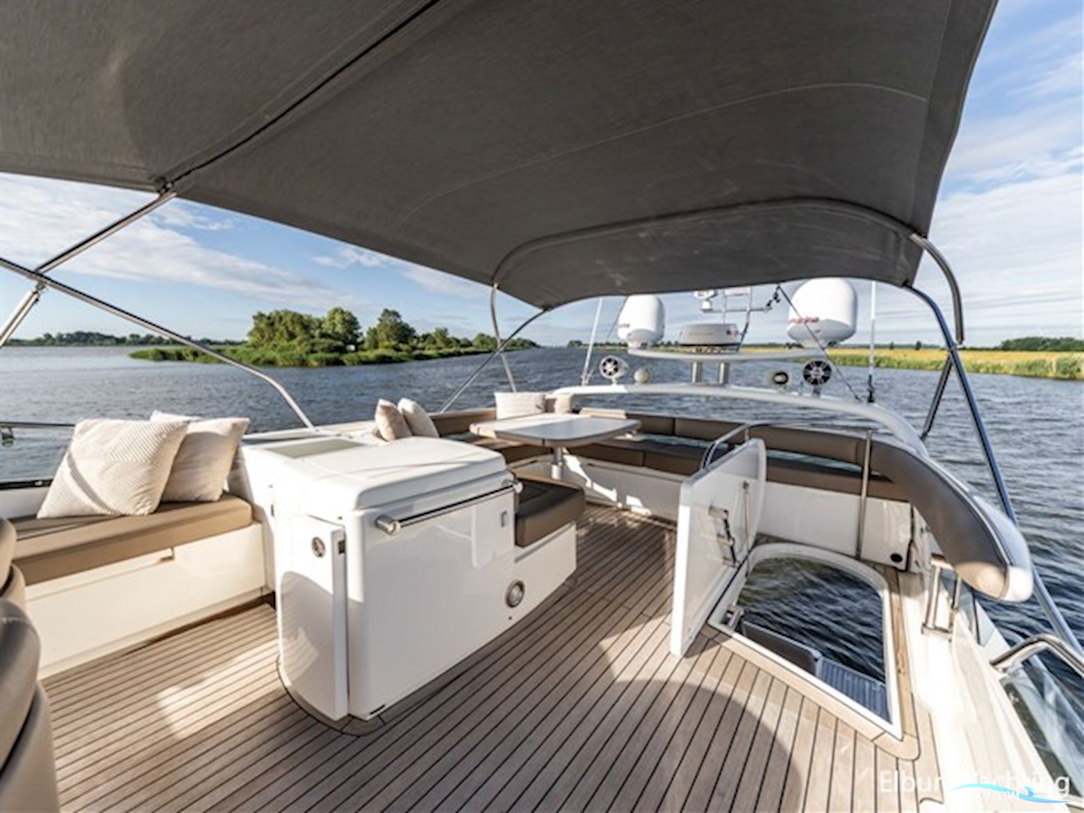 Fairline Squadron 55 - MK3