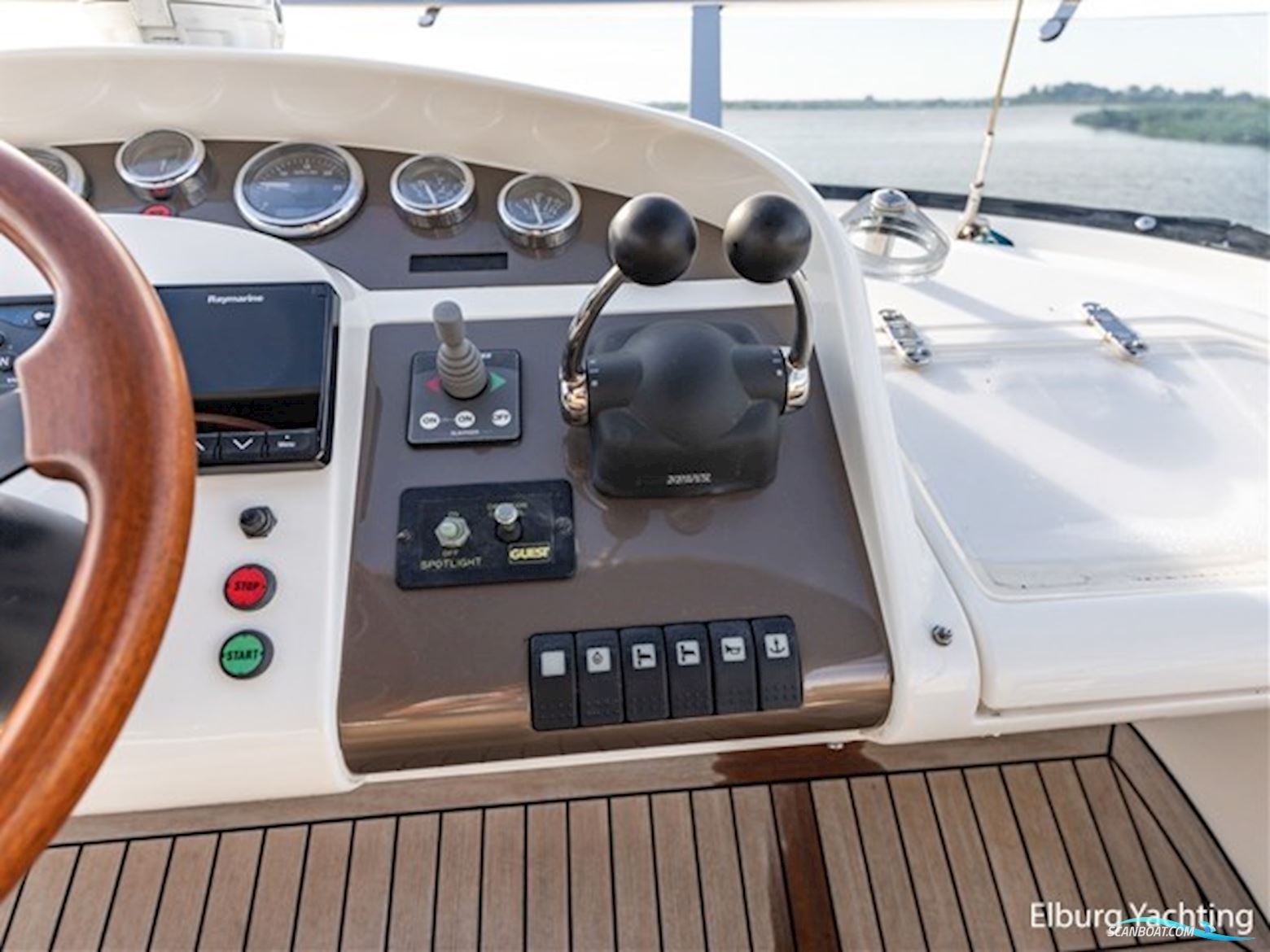 Fairline Squadron 55 - MK3