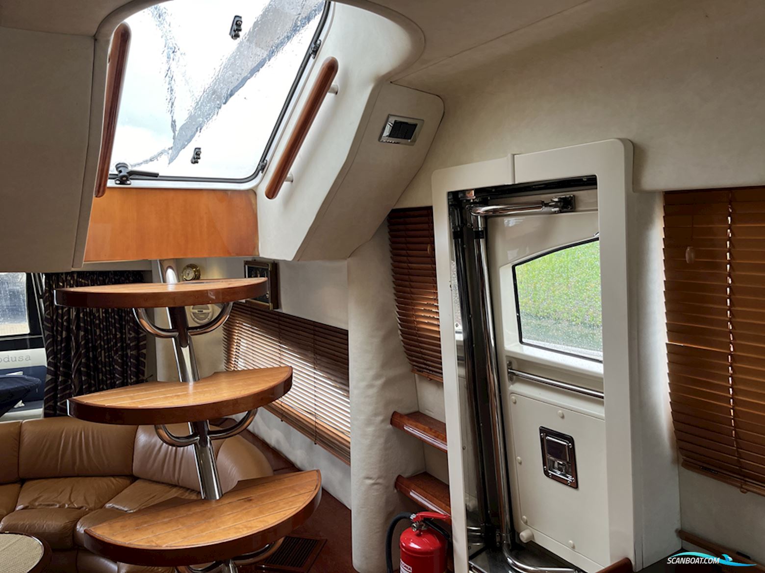 Fairline Squadron 55