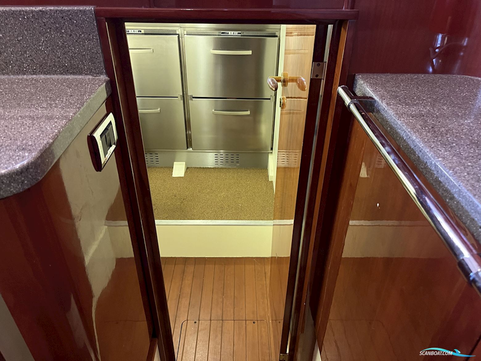 Fairline Squadron 55