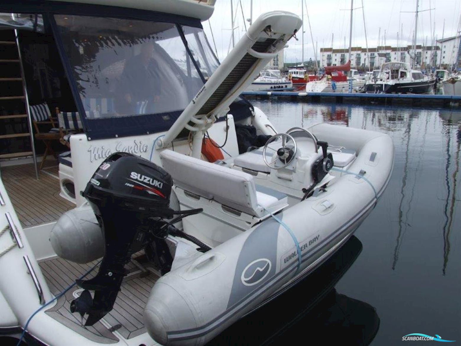 Fairline Squadron 55