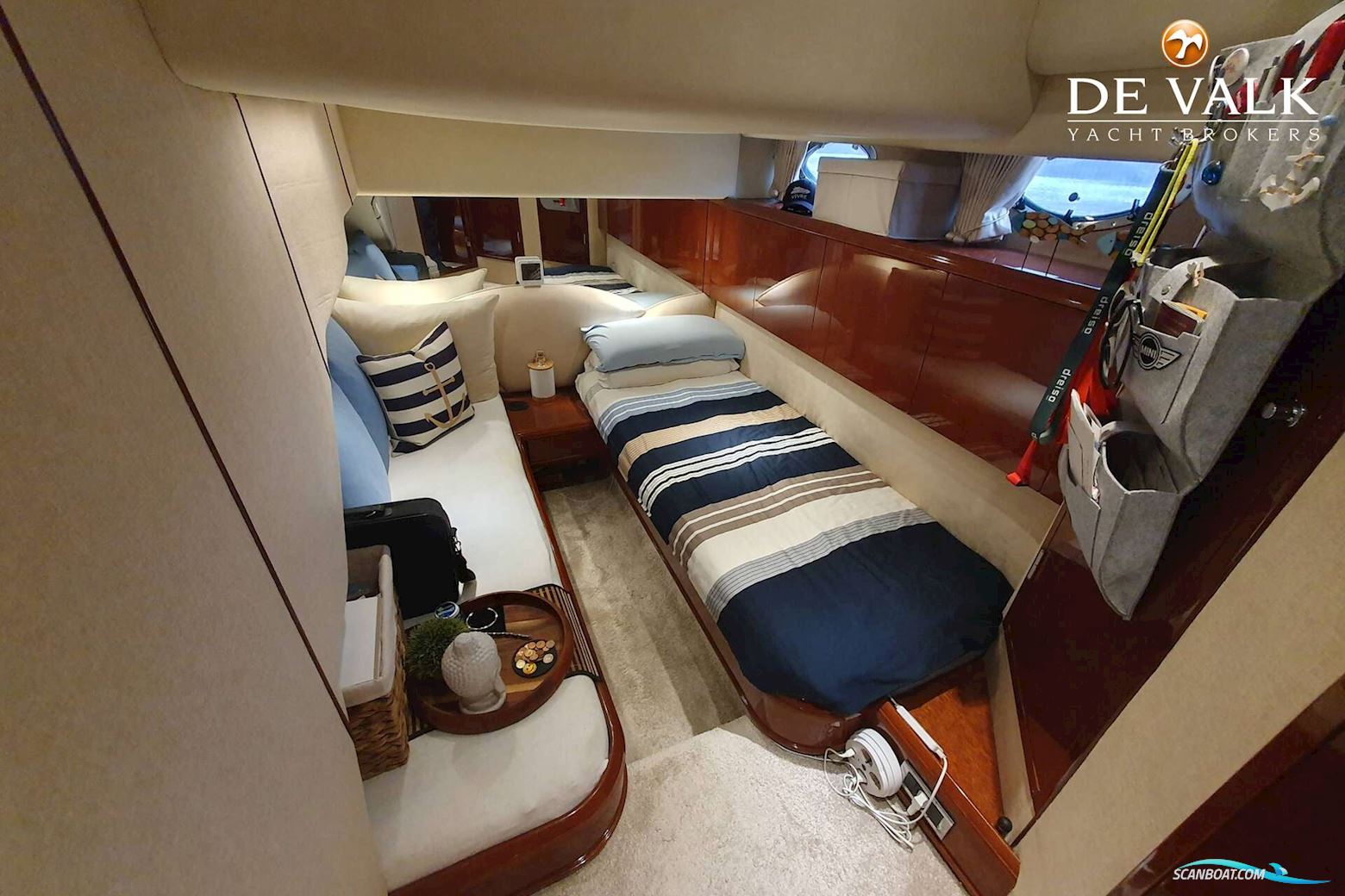 Fairline Squadron 55