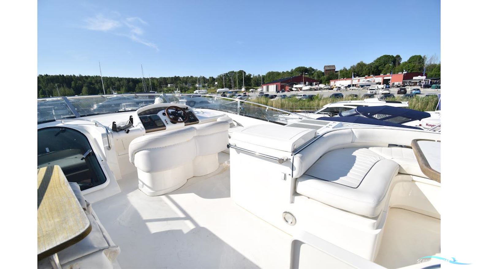 Fairline Squadron 55