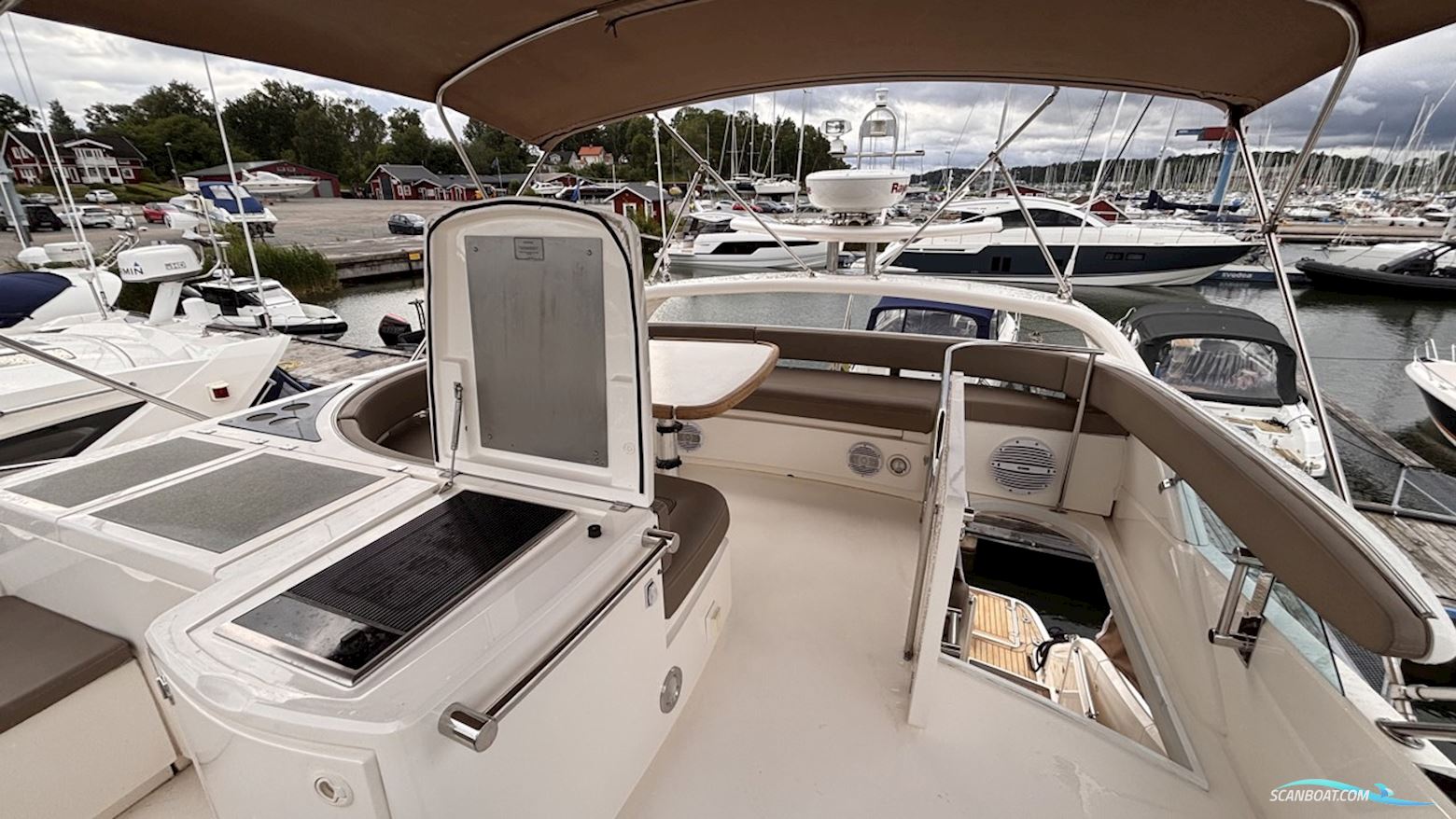 Fairline Squadron 55