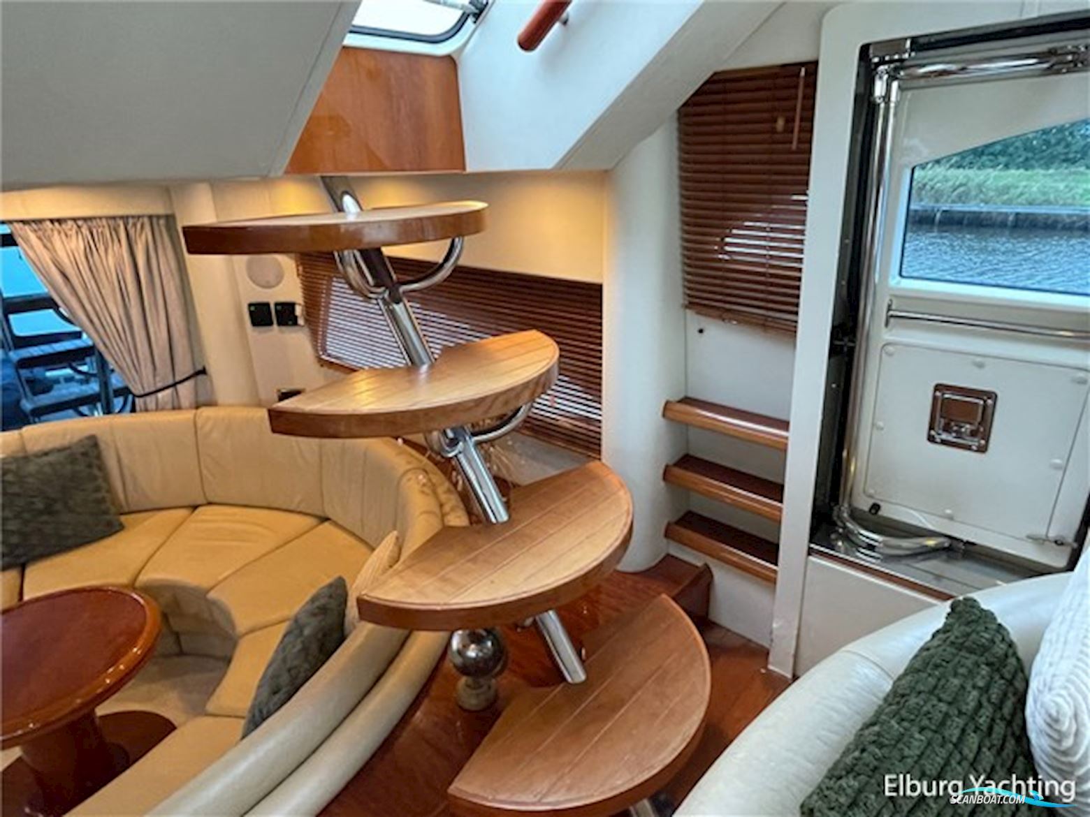 Fairline Squadron 55