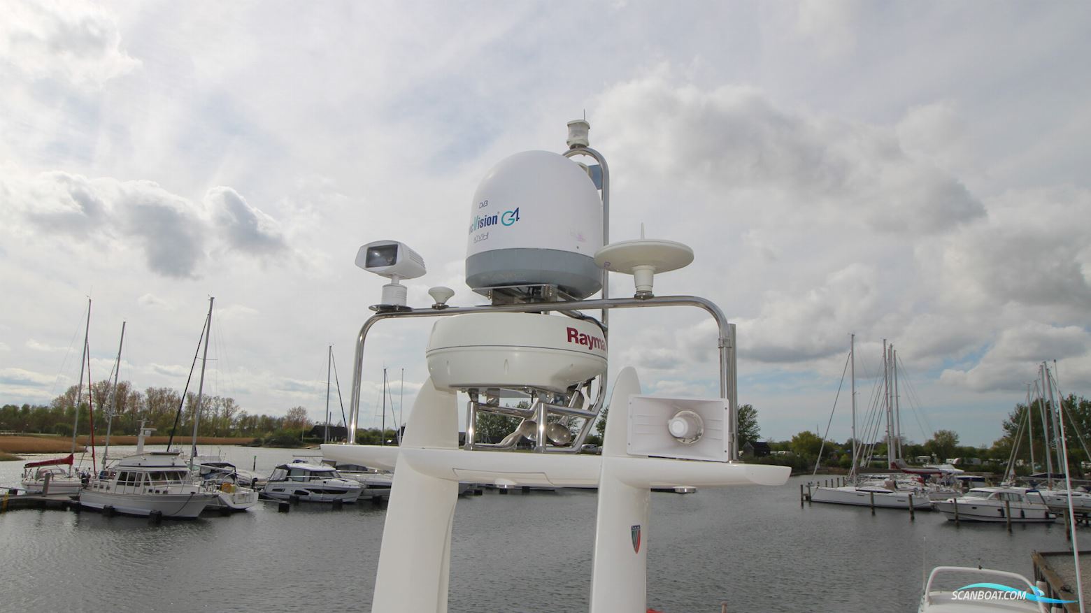 Fairline Squadron 58 