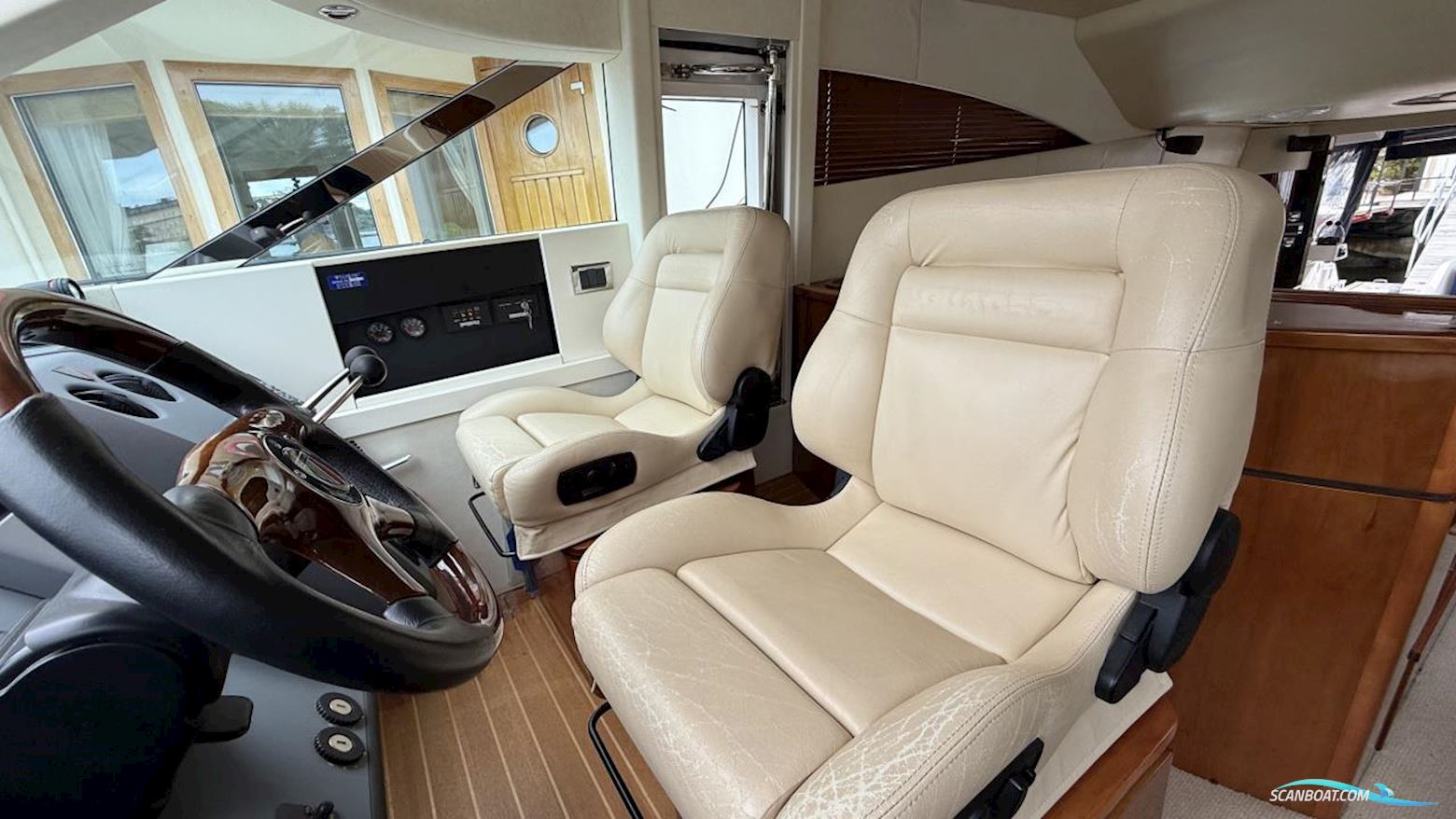 Fairline SQUADRON 58