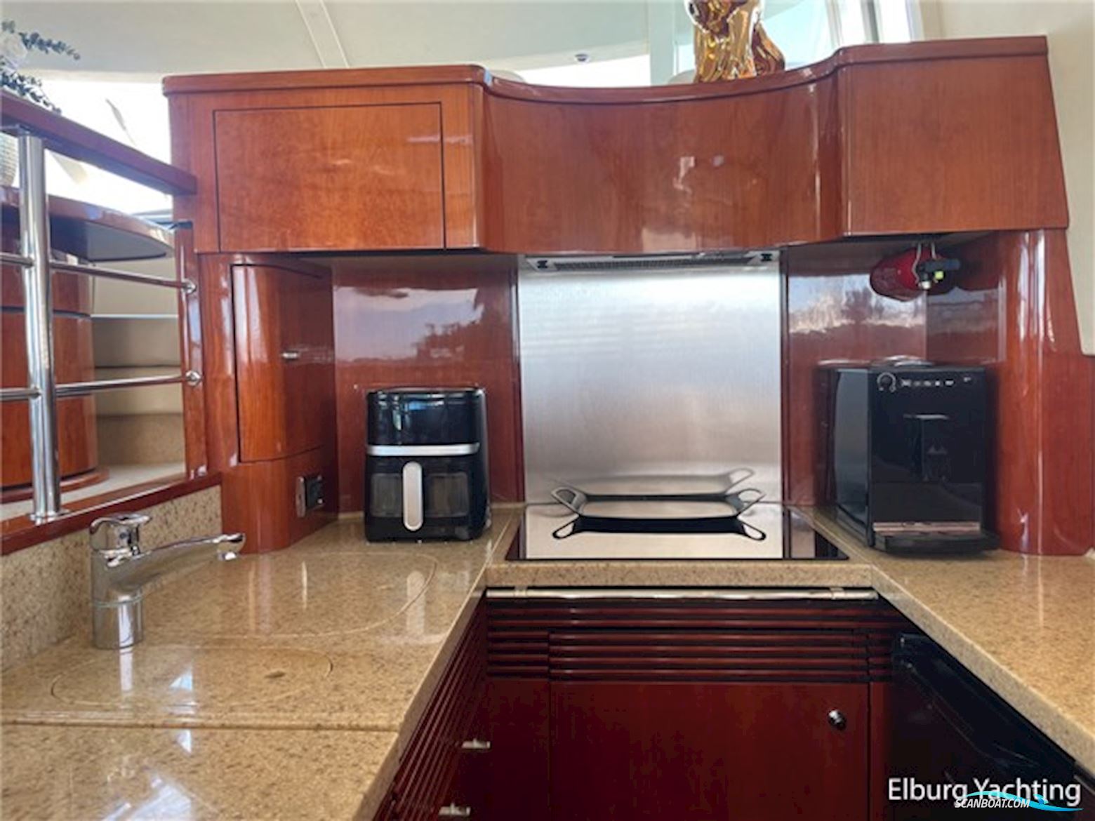 Fairline Squadron 58